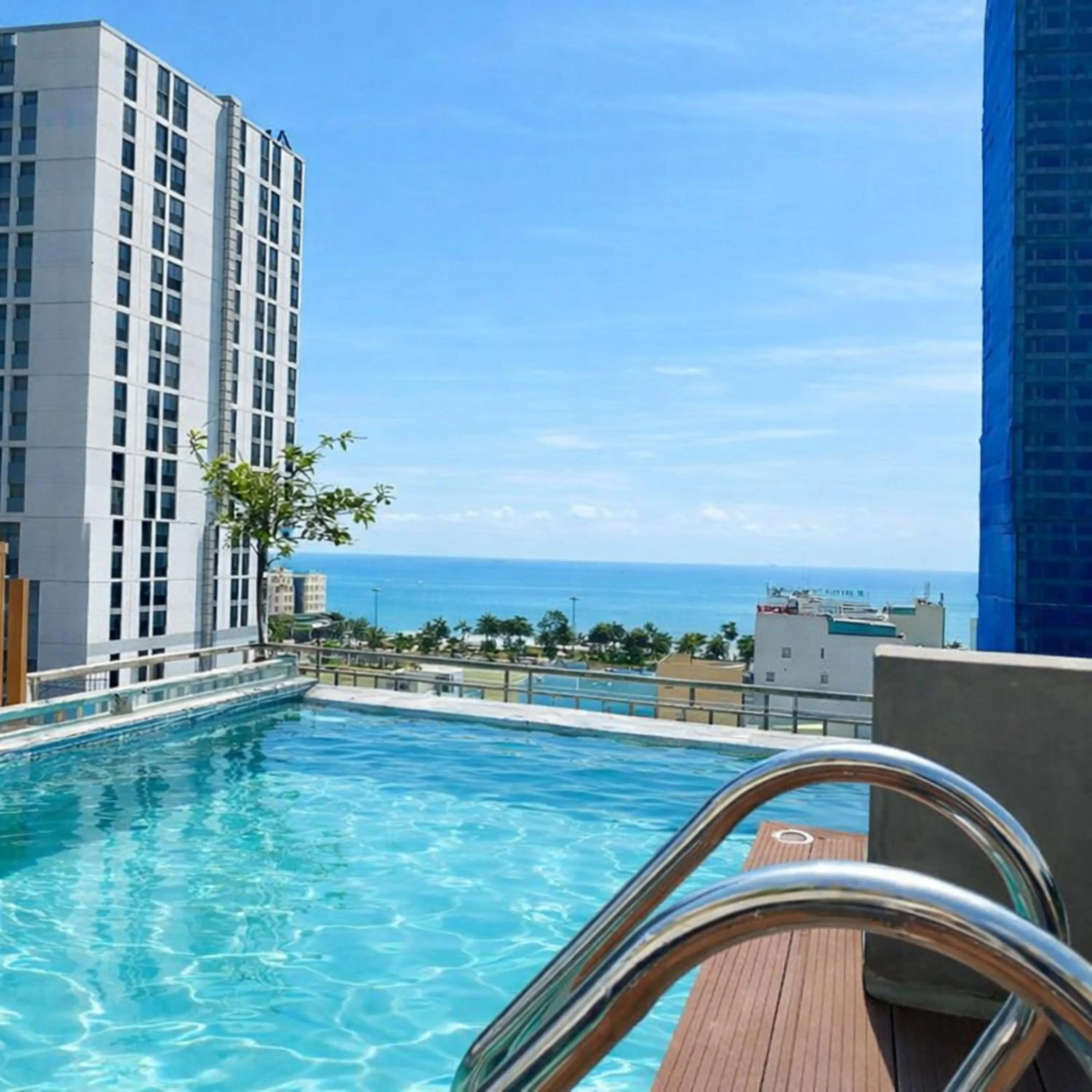 Day in Luu Ngai Condotel Quy Nhon