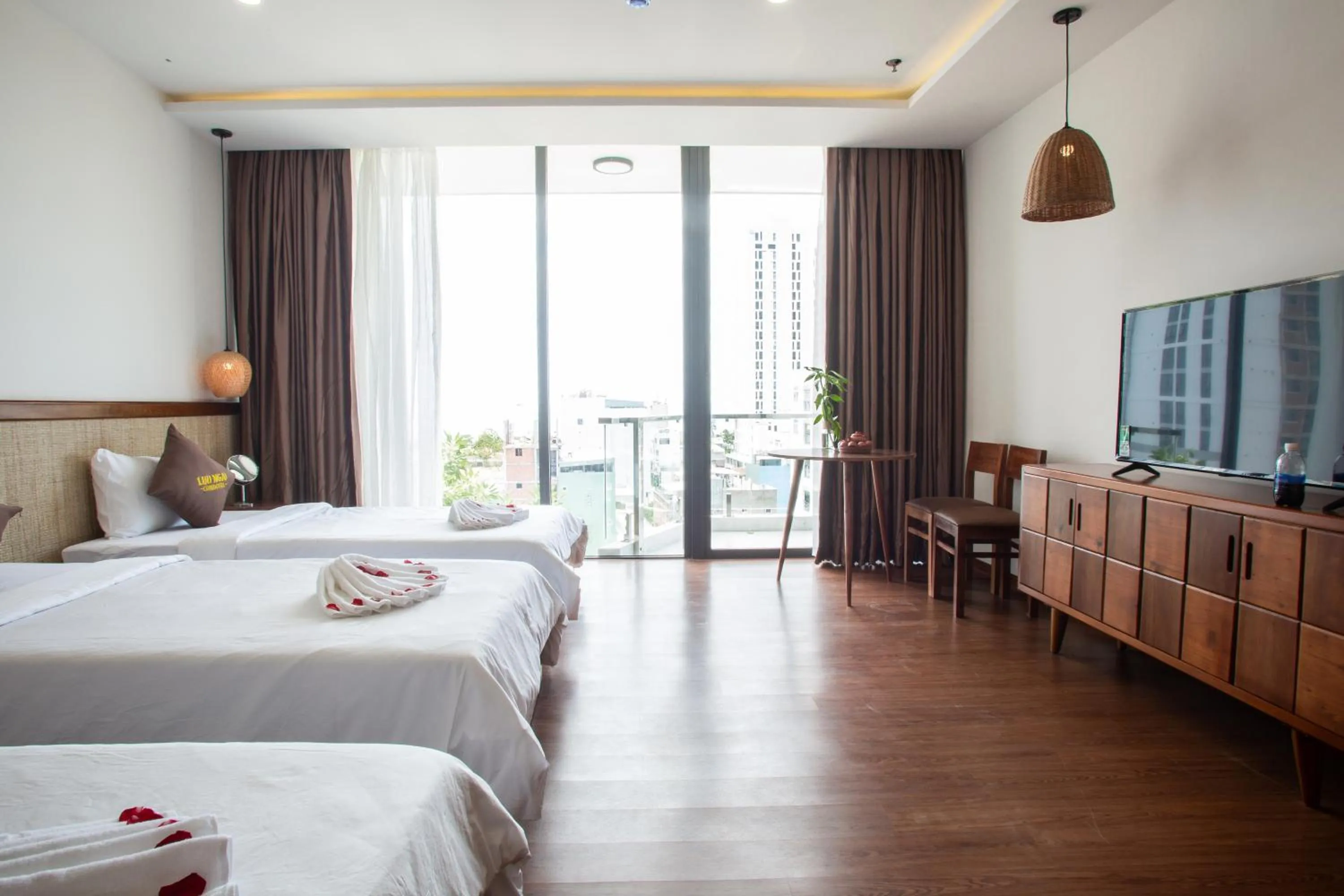 Photo of the whole room, Bed in Luu Ngai Condotel Quy Nhon