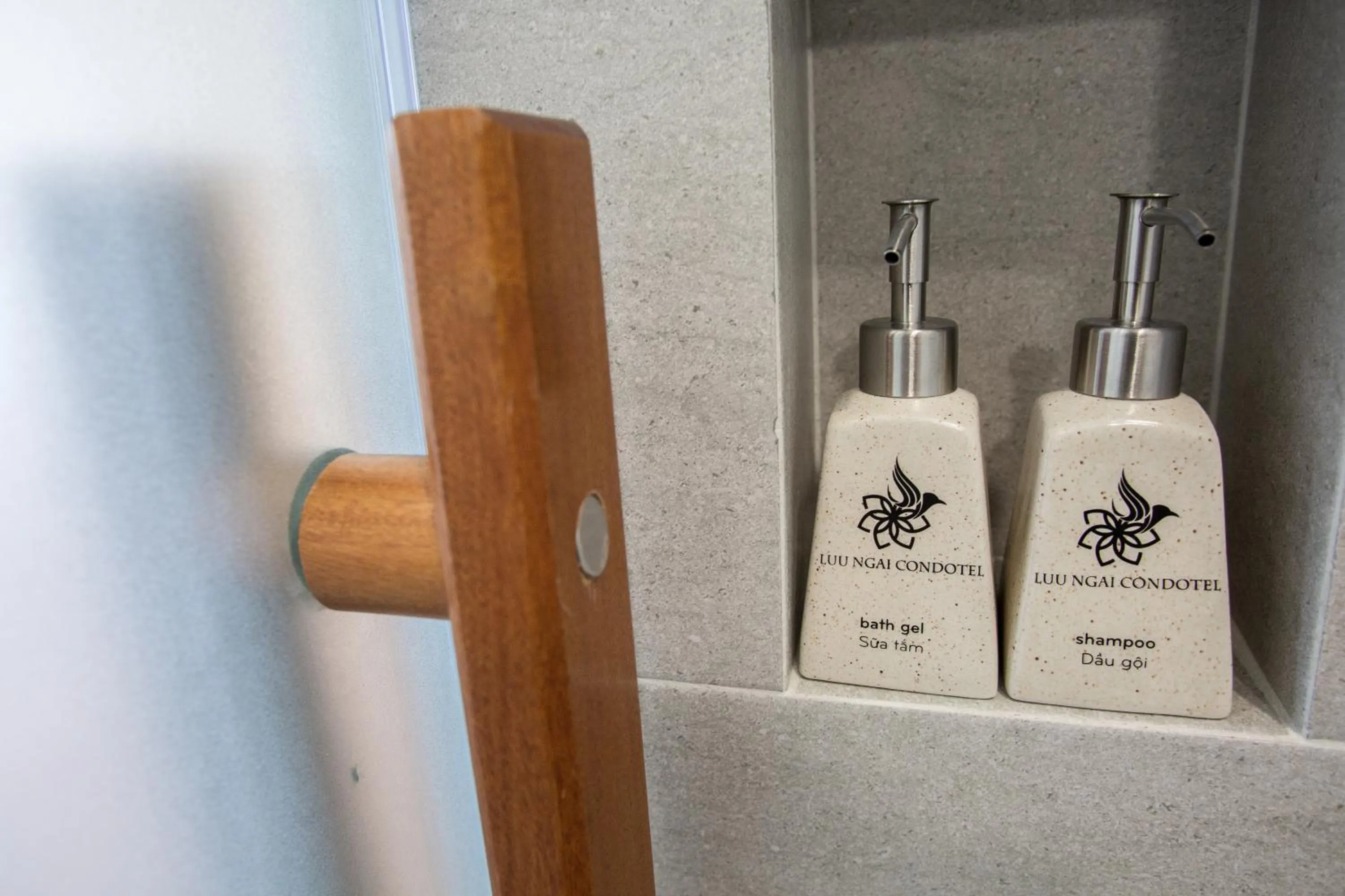 Shower in Luu Ngai Condotel Quy Nhon