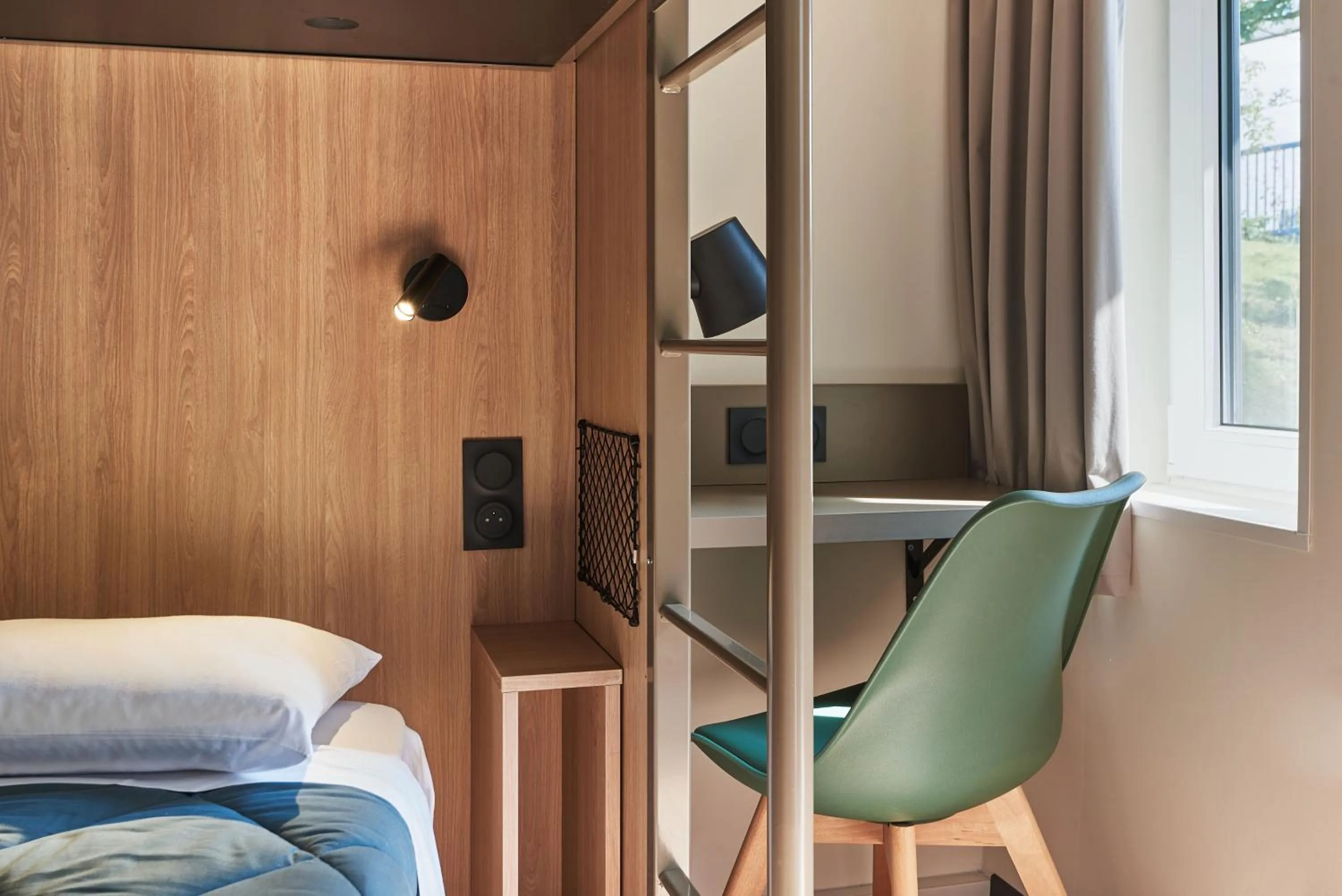 Bed in Premiere Classe Valenciennes Sud - Rouvignies