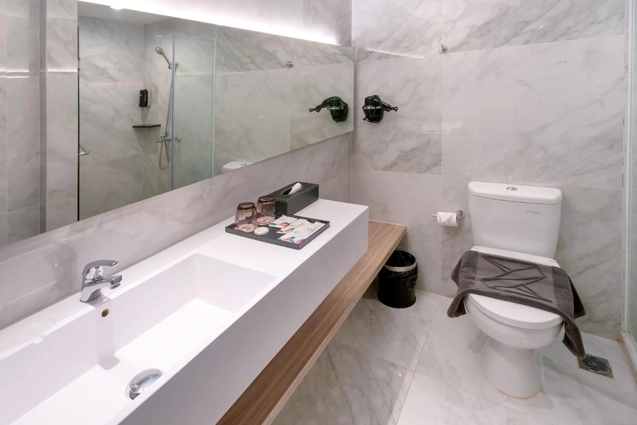 Superior Twin Room in The Zuri Dumai