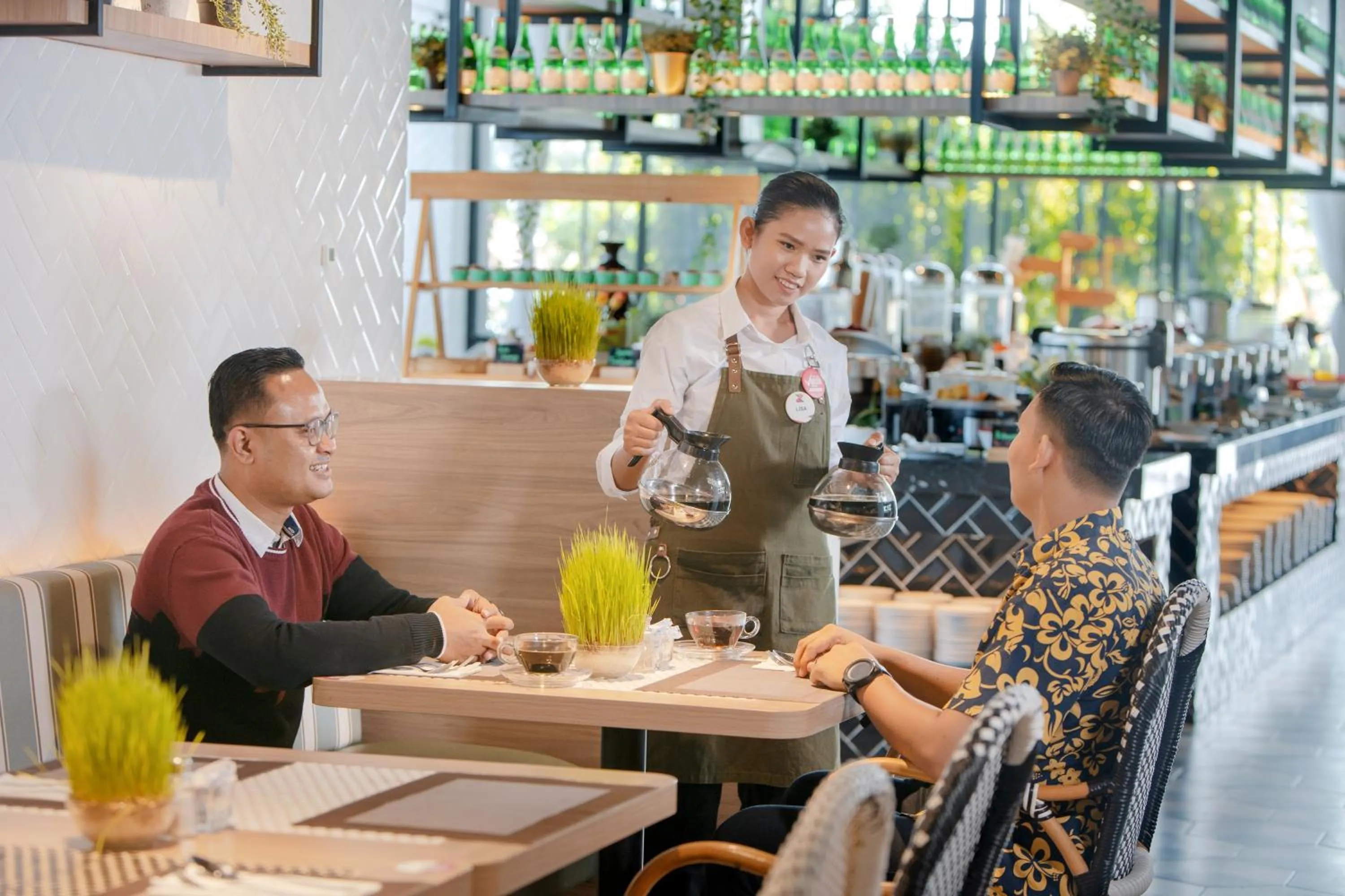 Restaurant/places to eat in The Zuri Dumai