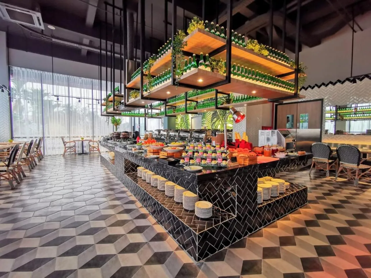 Restaurant/places to eat in The Zuri Dumai