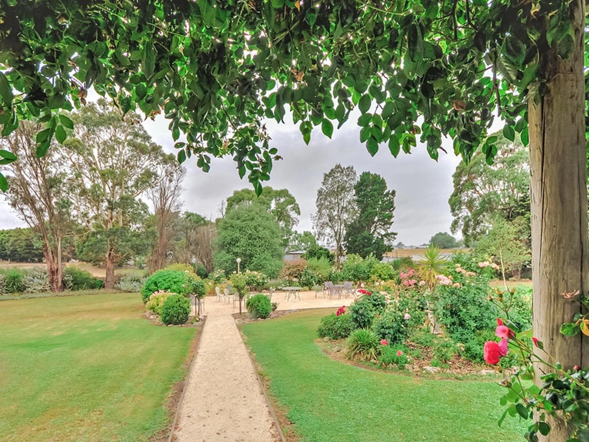Day, Garden in Mount Gambier International