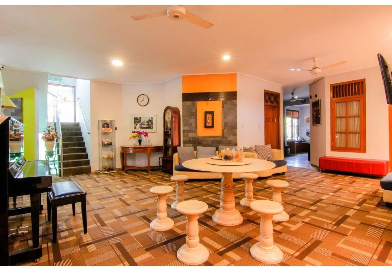 Lobby or reception in Embe Enem Homestay