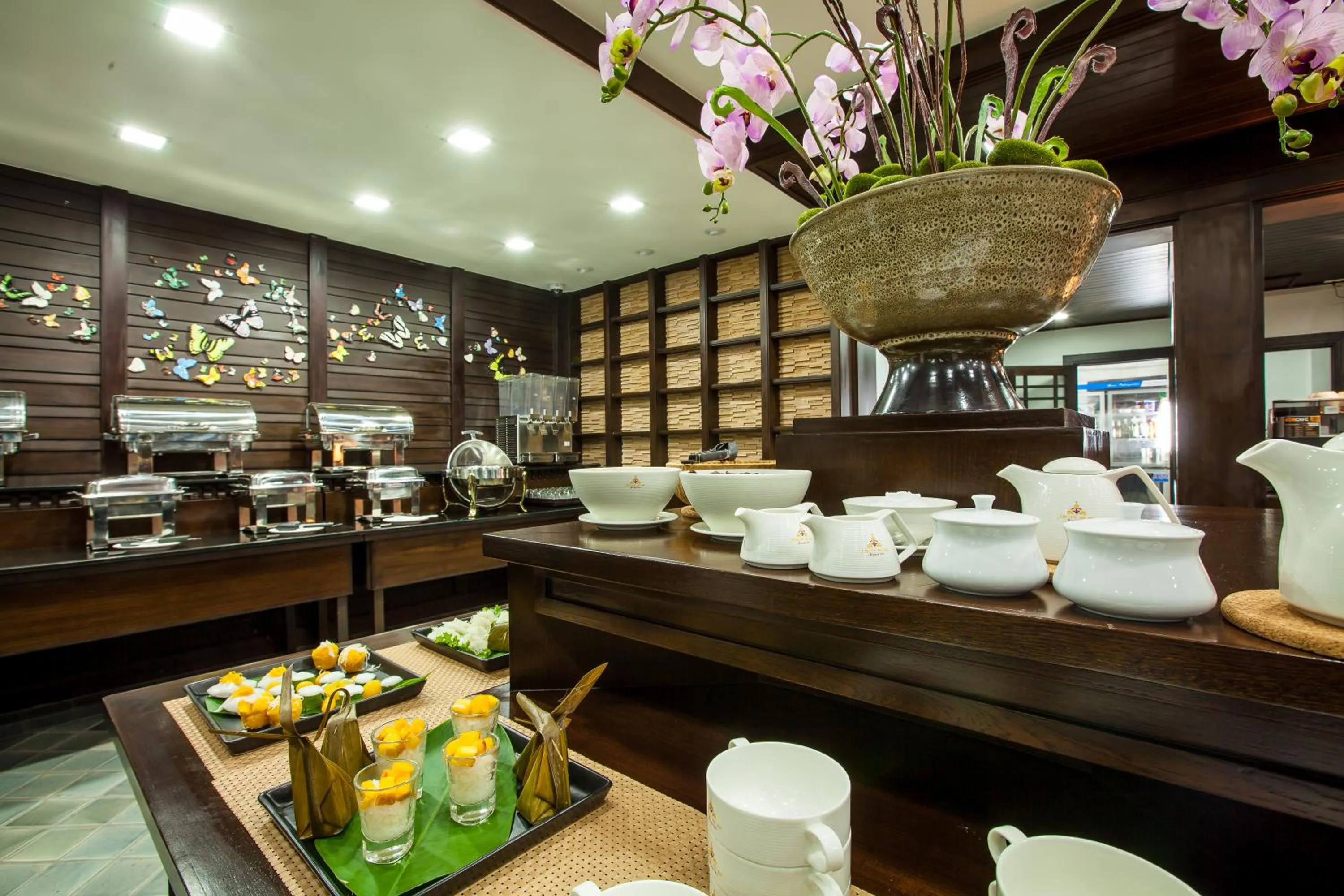 Buffet breakfast in Huernnana Boutique Hotel