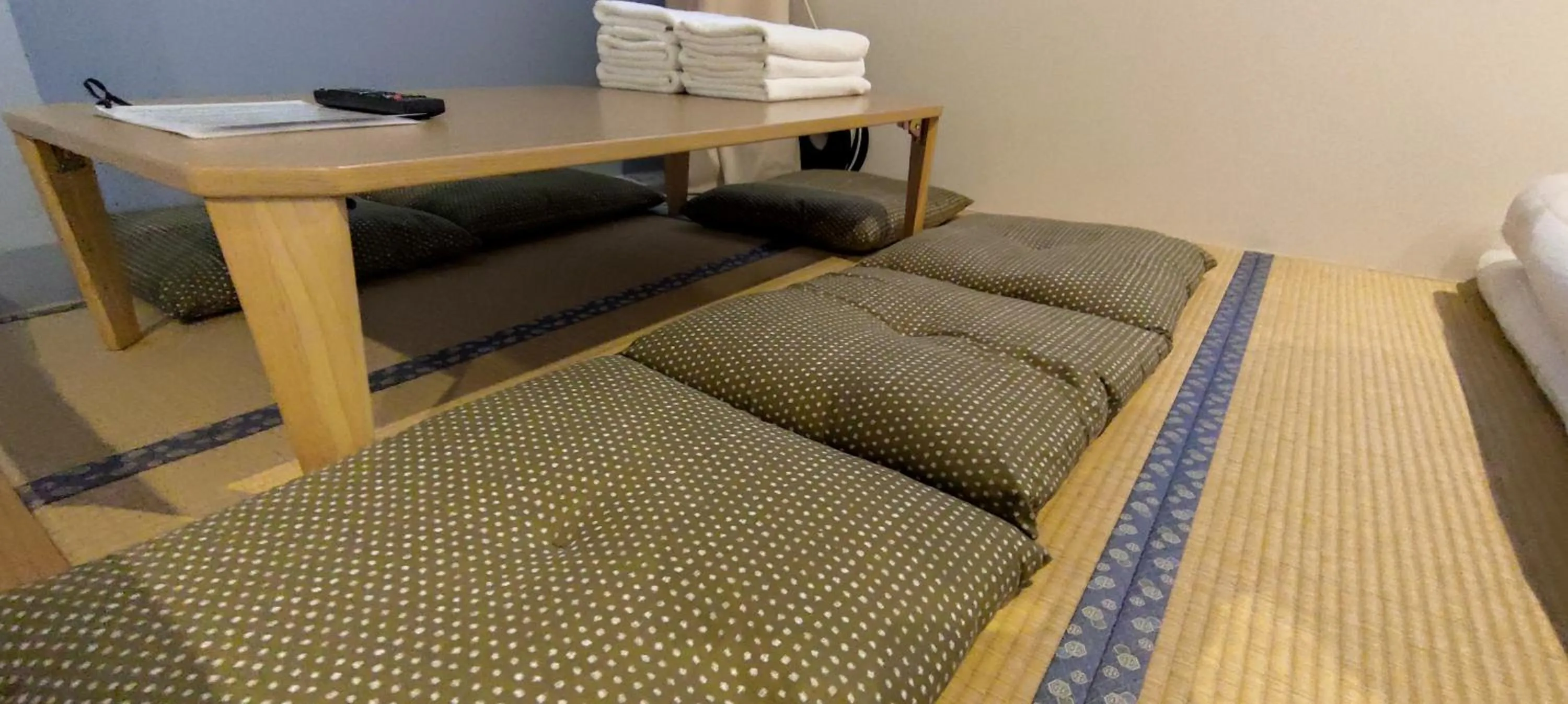 Photo of the whole room, Bed in Iwatoyama Hostel