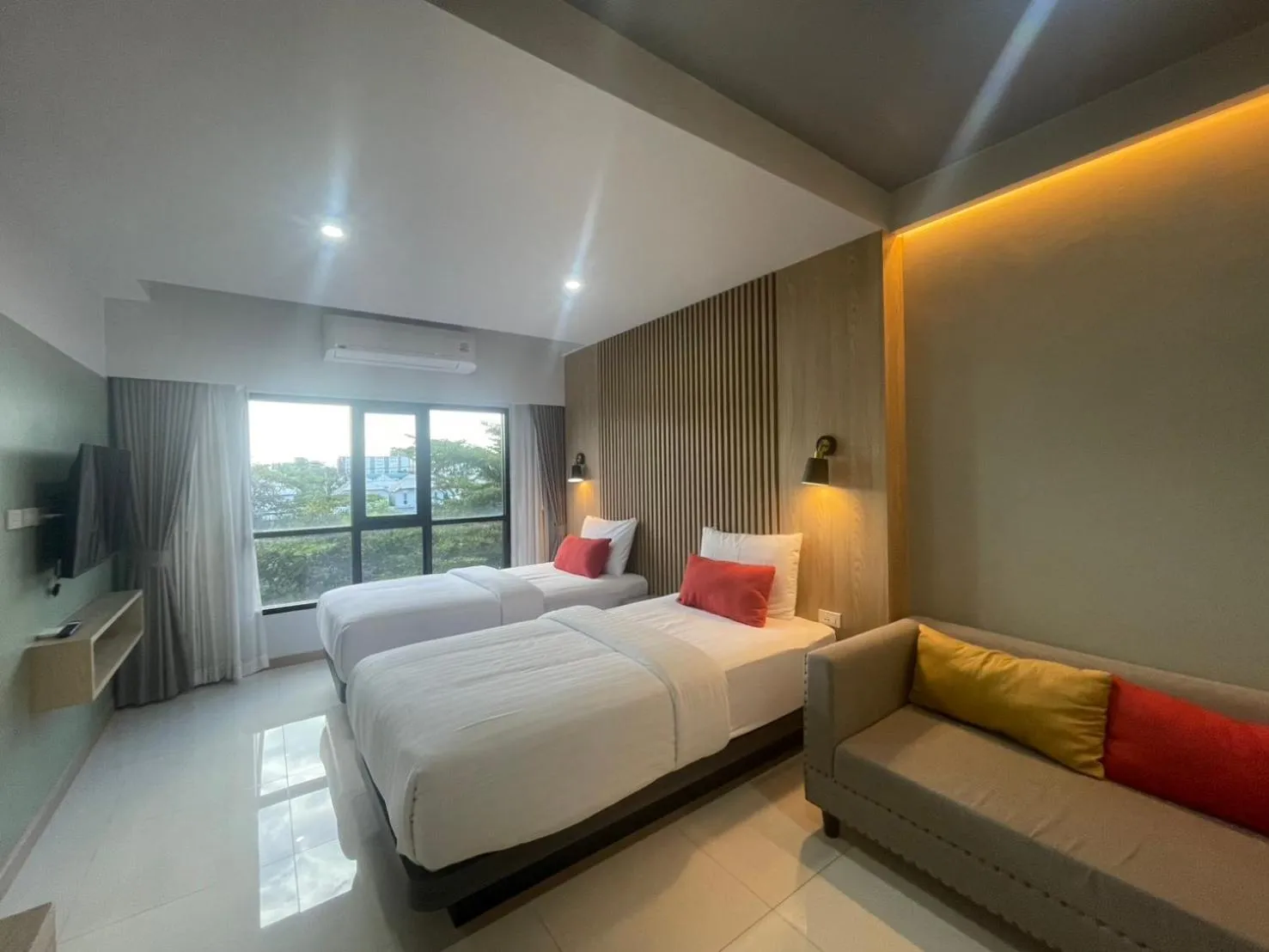 Bed in Baan Bangkok 97 Hotel