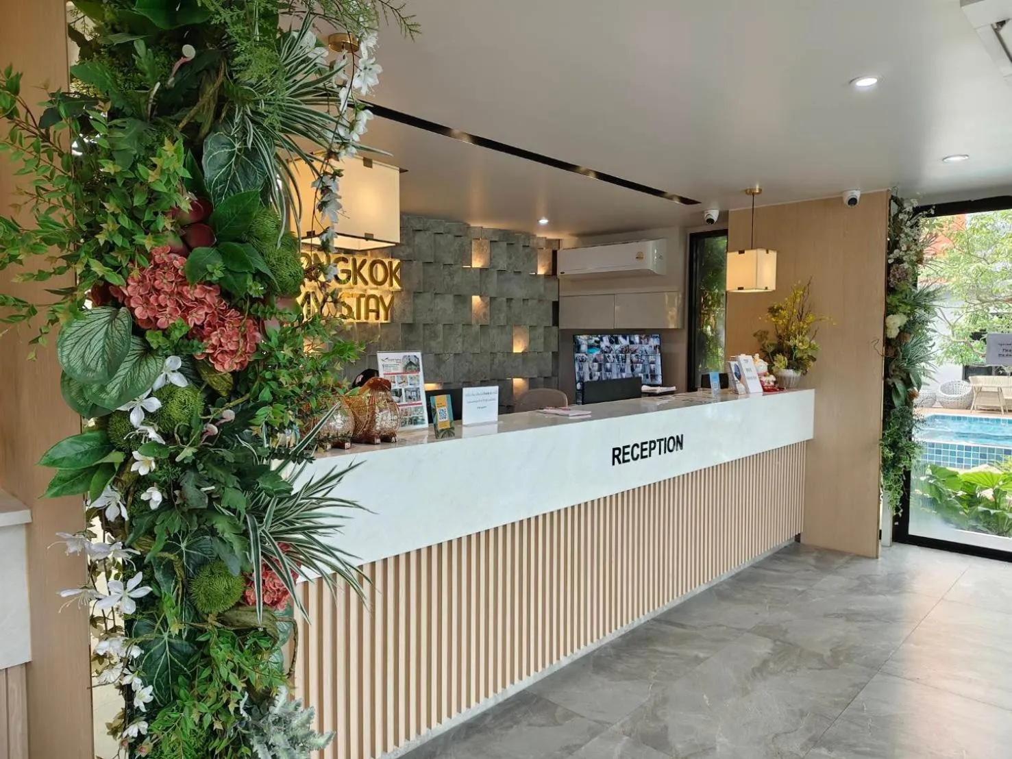 Lobby or reception in Baan Bangkok 97 Hotel