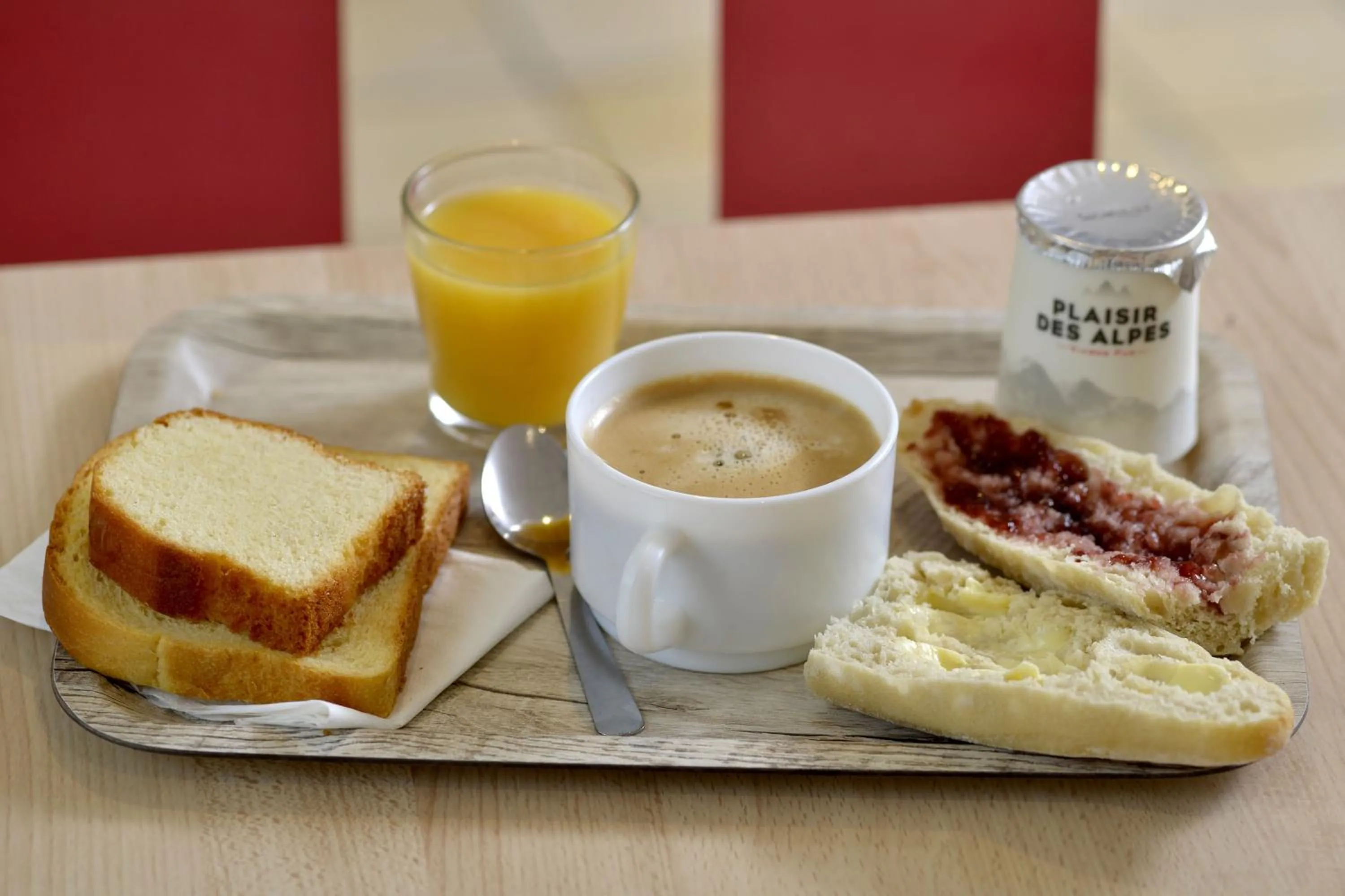 Breakfast in Premiere Classe Dunkerque Loon Plage