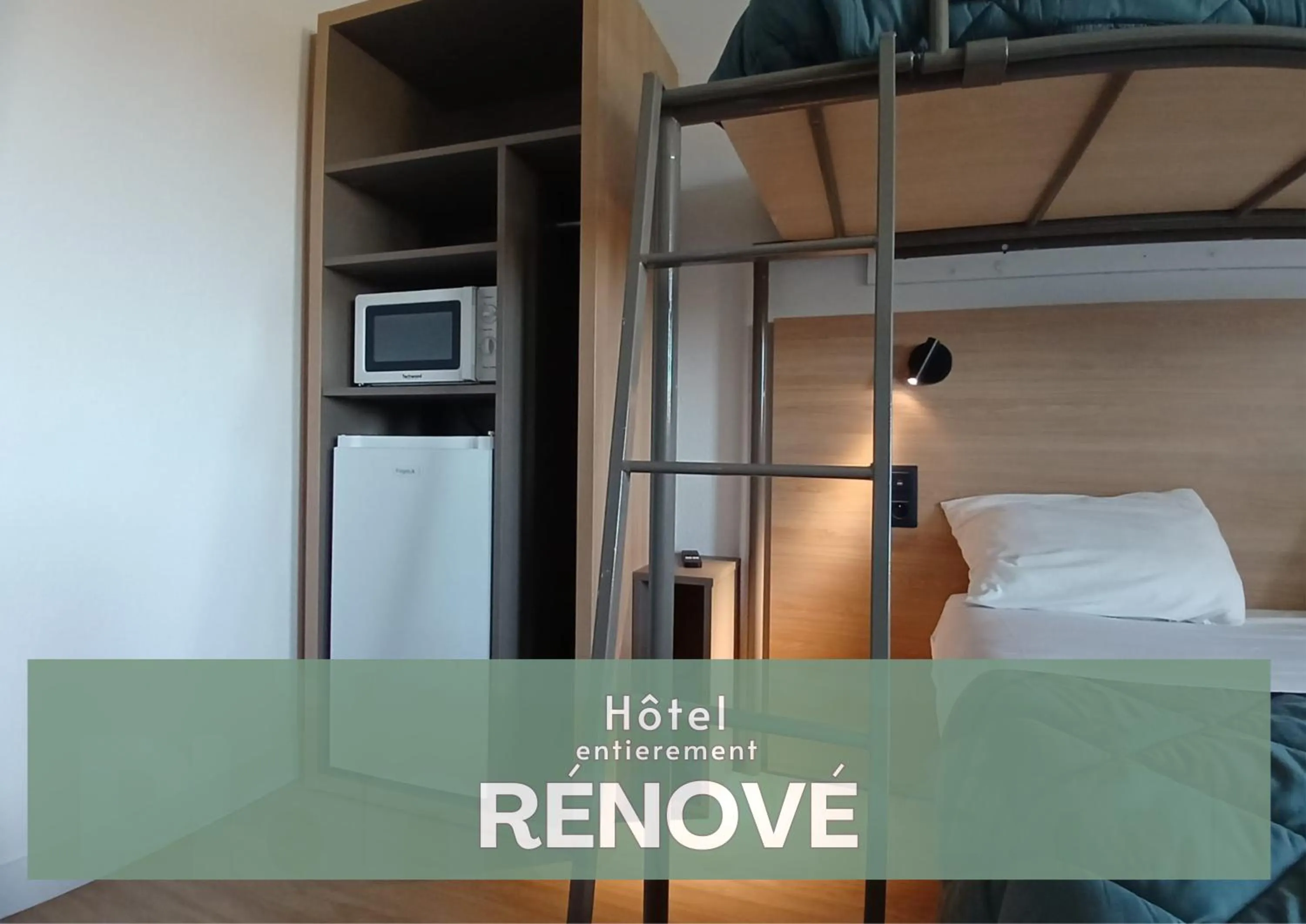 Bed in Premiere Classe Dunkerque Loon Plage