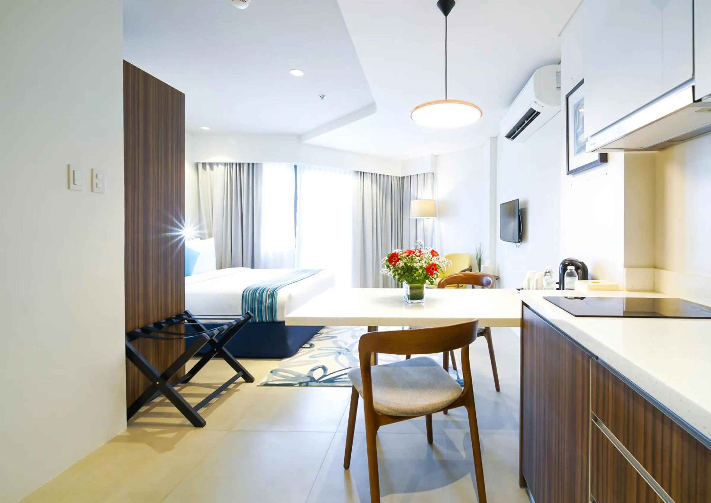 Kitchen or kitchenette in Tambuli Seaside Resort and Spa