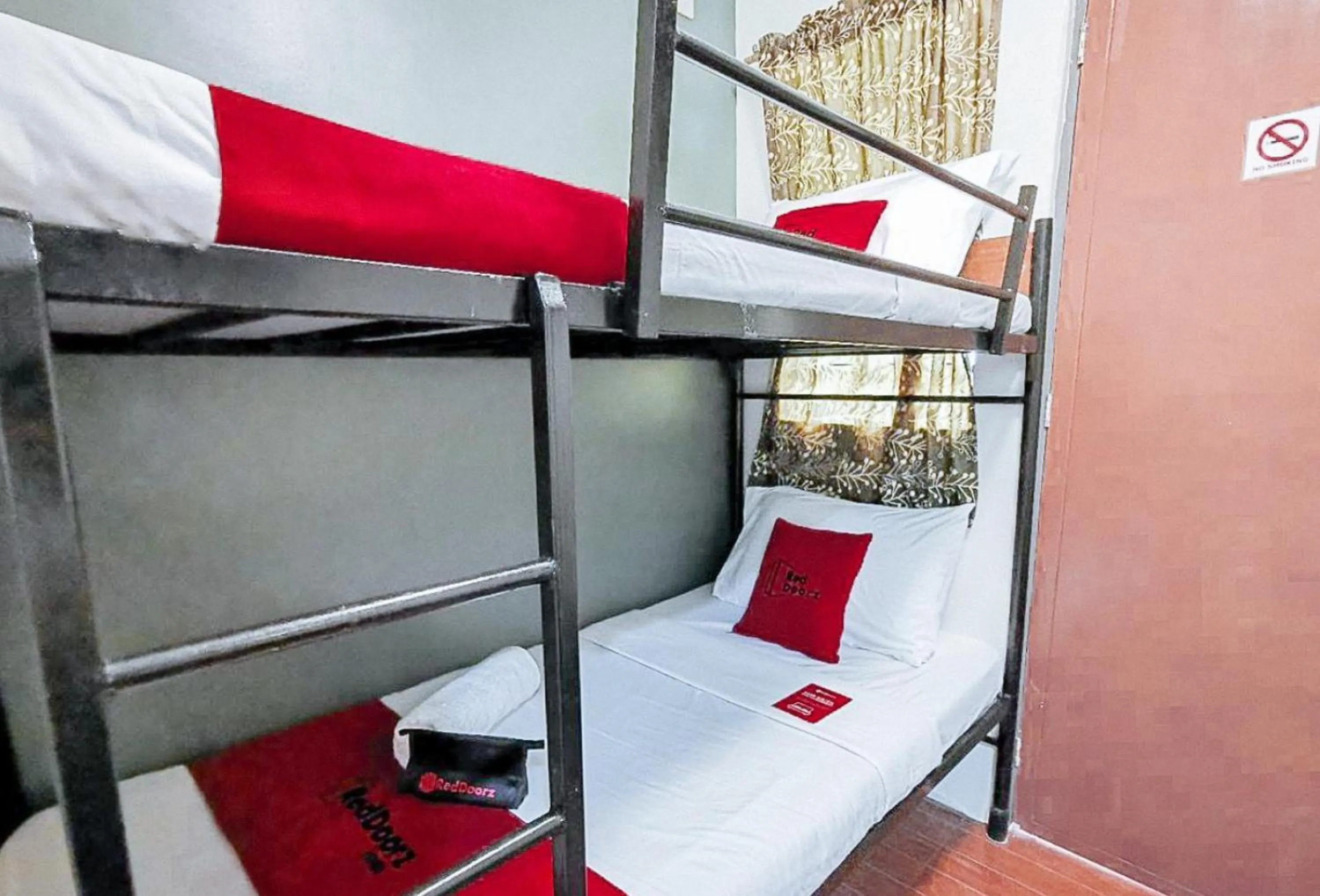 bunk bed, Bed in RedDoorz near KCC Mall Gensan