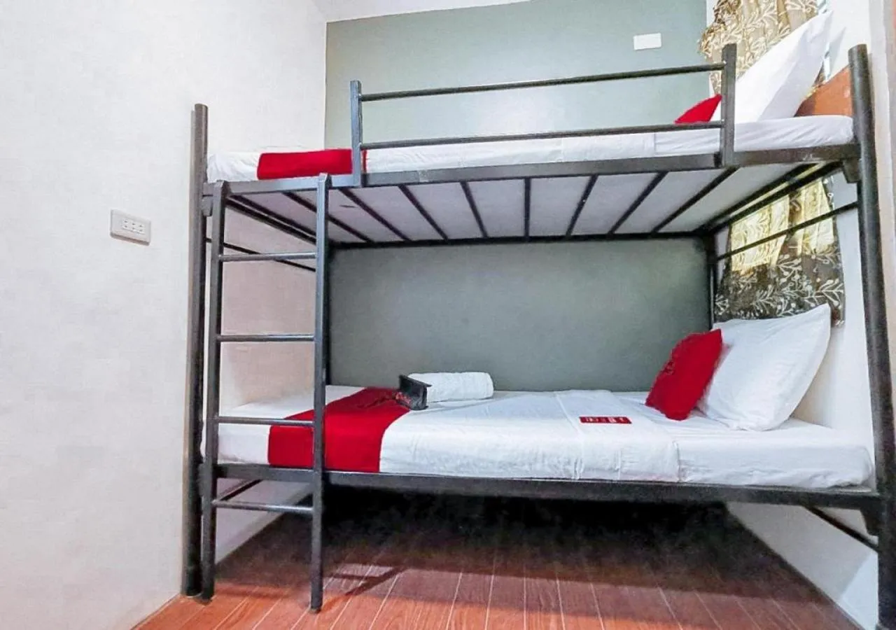 Bedroom, Bed in RedDoorz near KCC Mall Gensan