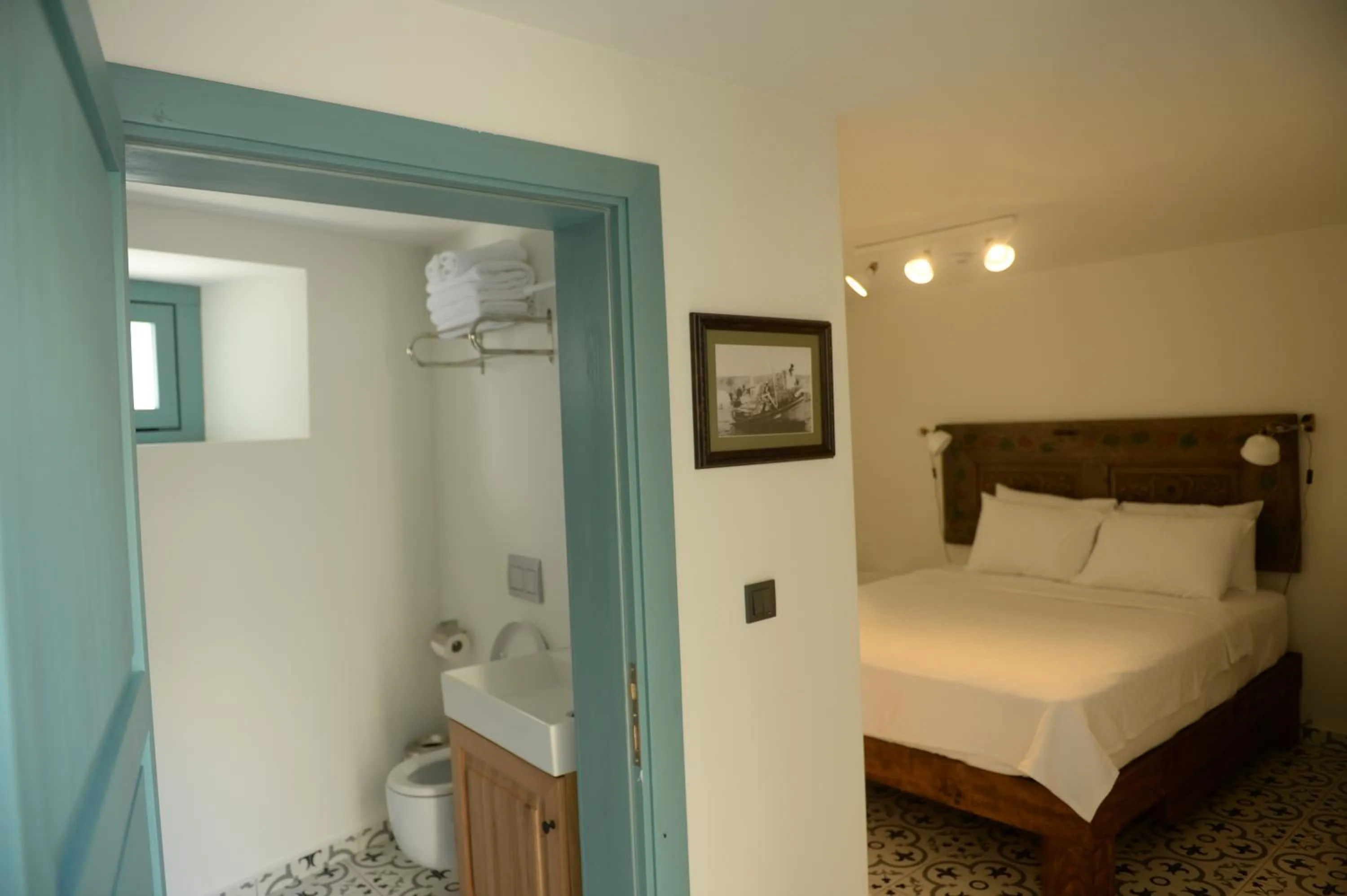 Bed in Oalis Boutique Hotel