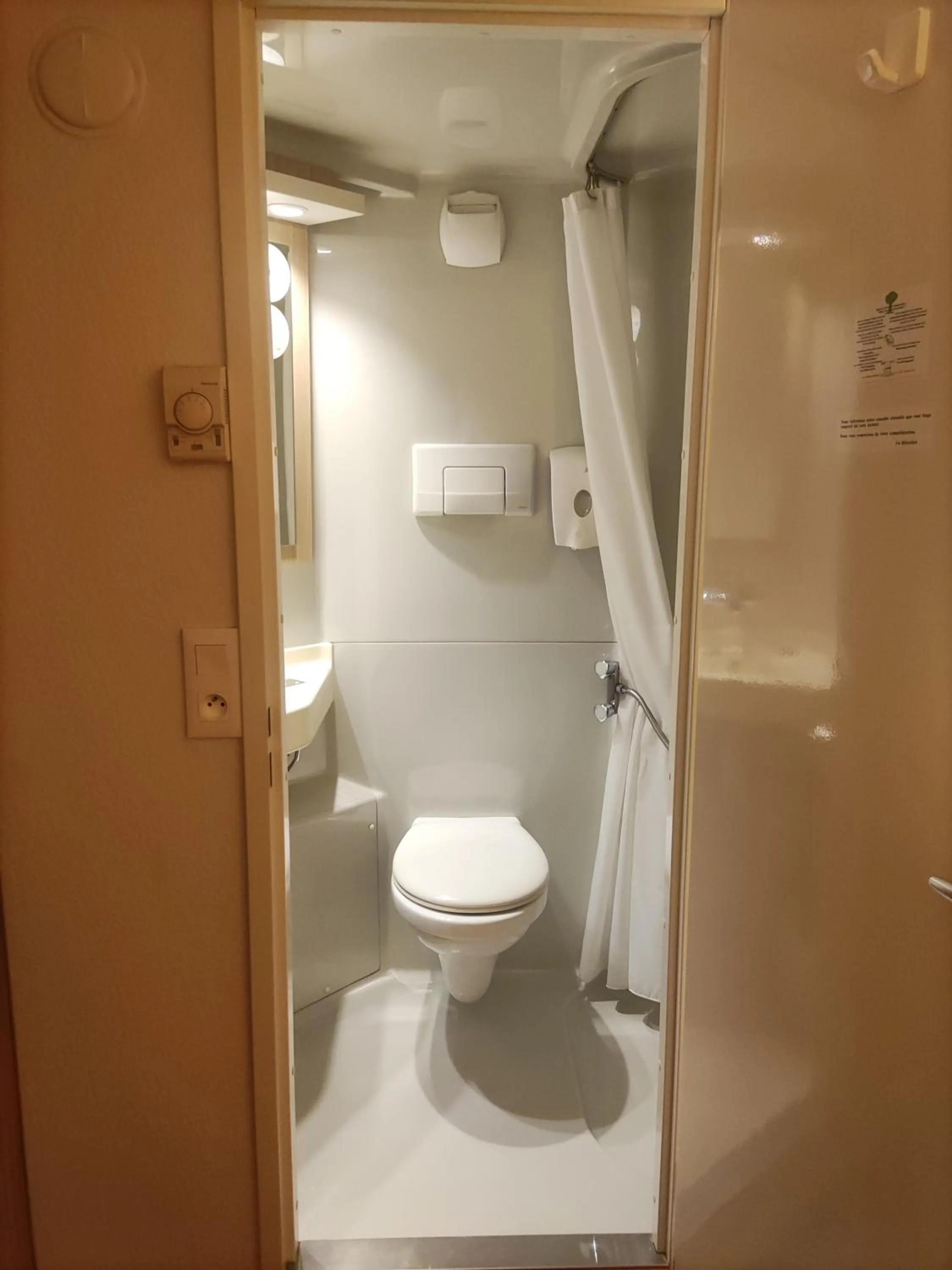 Shower in Premiere Classe Vannes