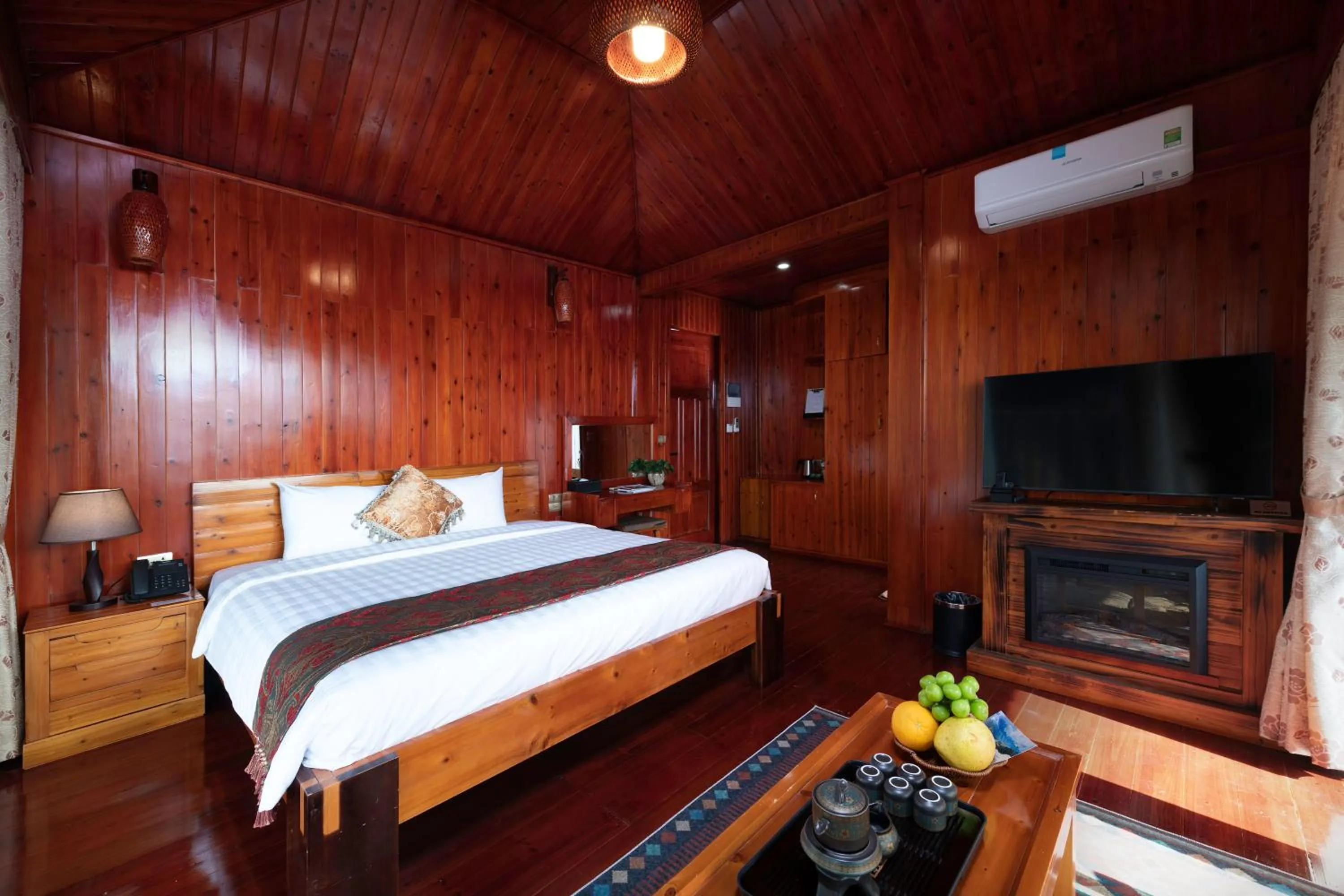 Bed in Heaven Gate O Quy Ho Hotel Sapa