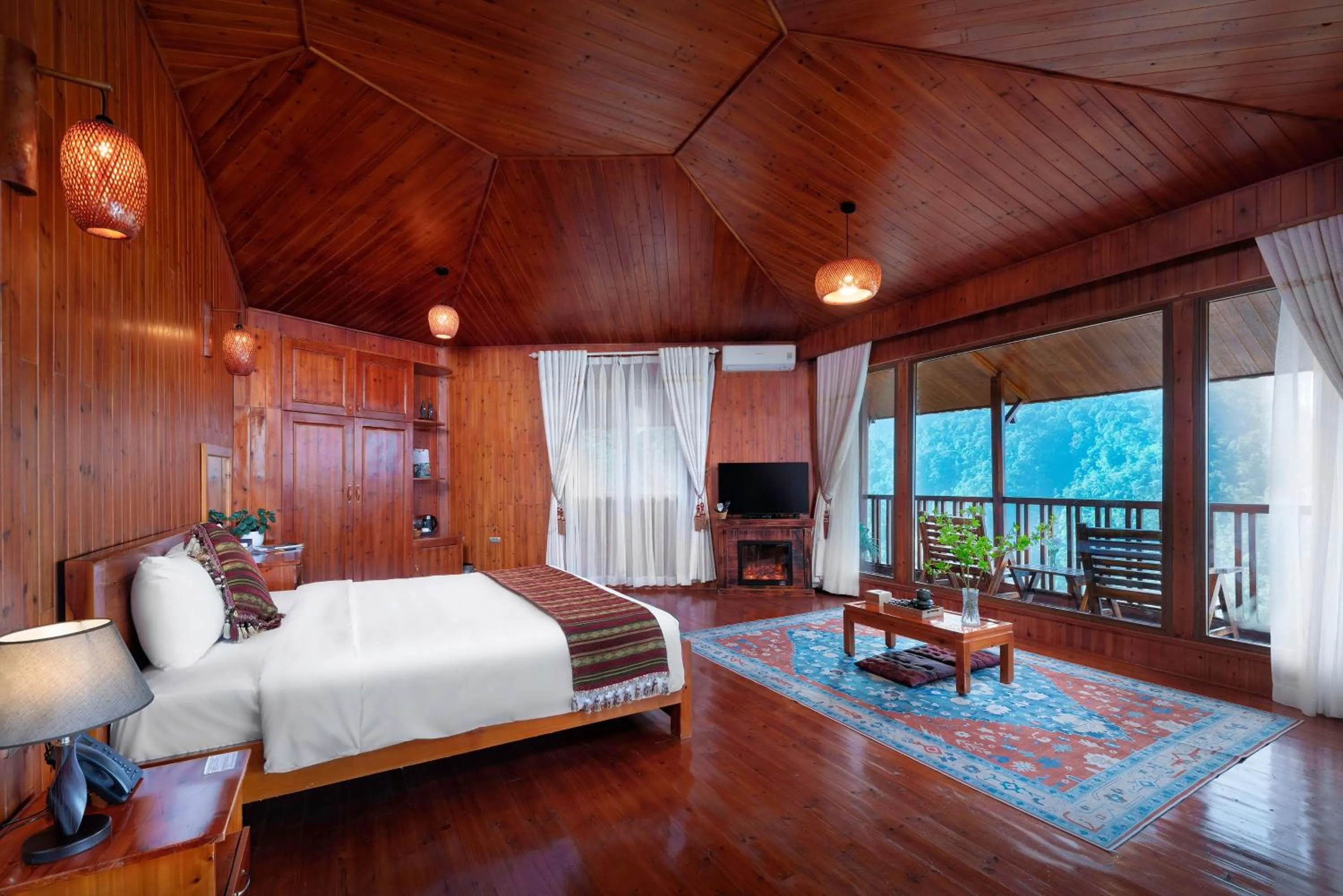 Bedroom, Bed in Heaven Gate O Quy Ho Hotel Sapa