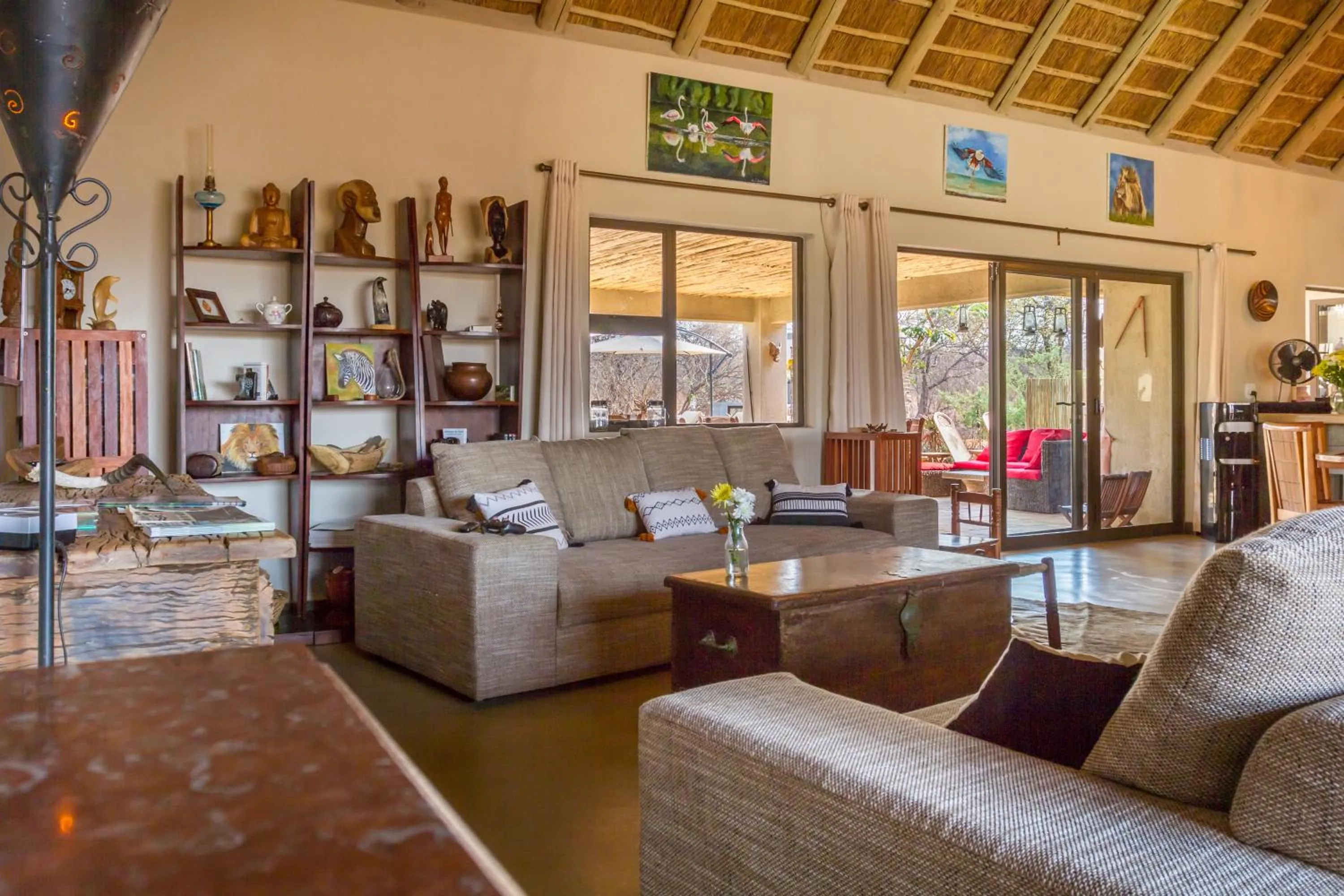 Living room in Ukuthula Bush Lodge