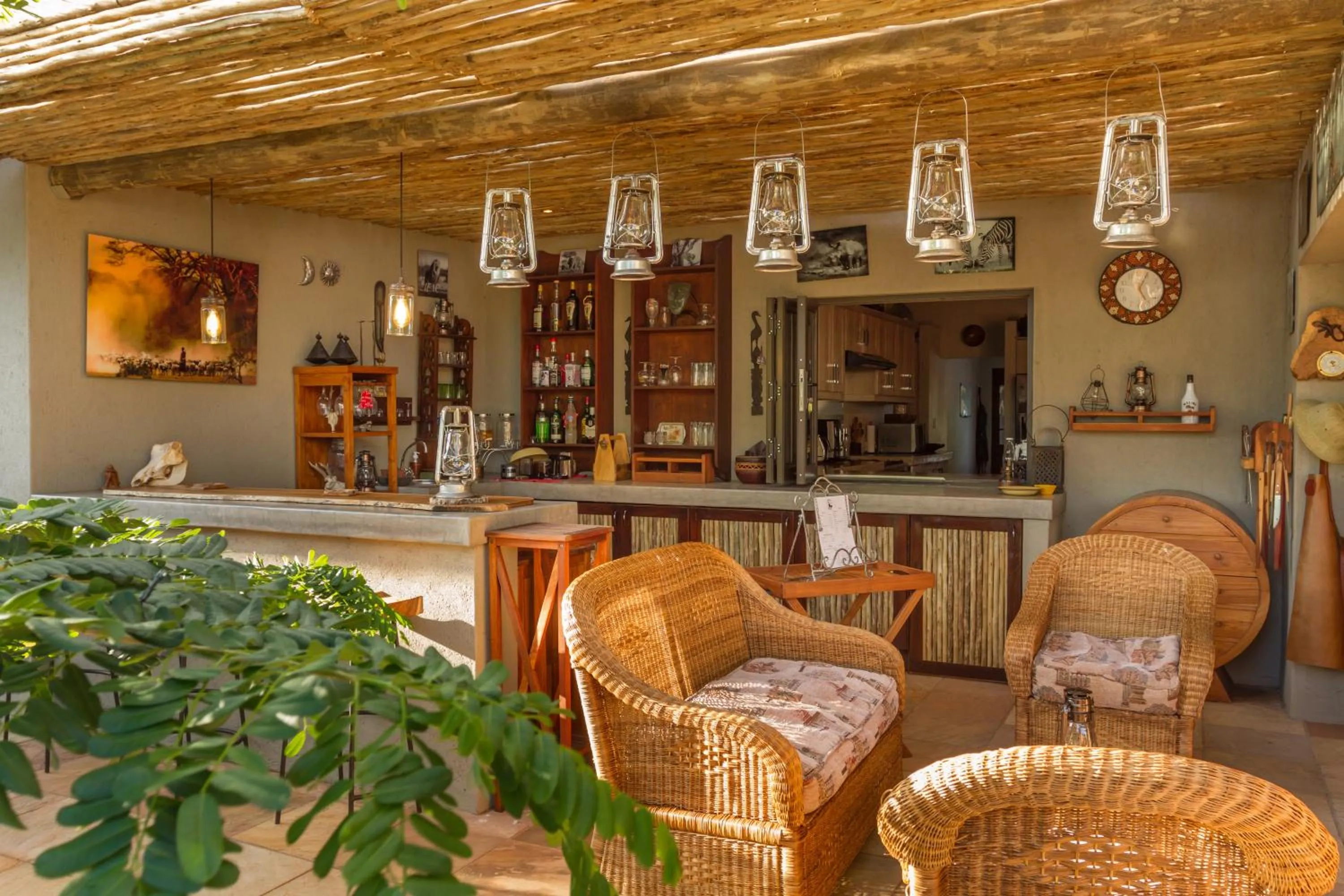 Restaurant/places to eat in Ukuthula Bush Lodge