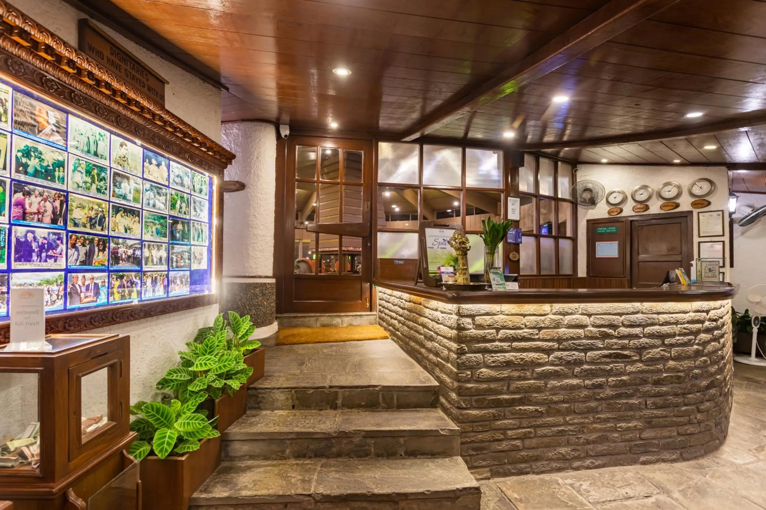 Lobby or reception in Fish Tail Lodge