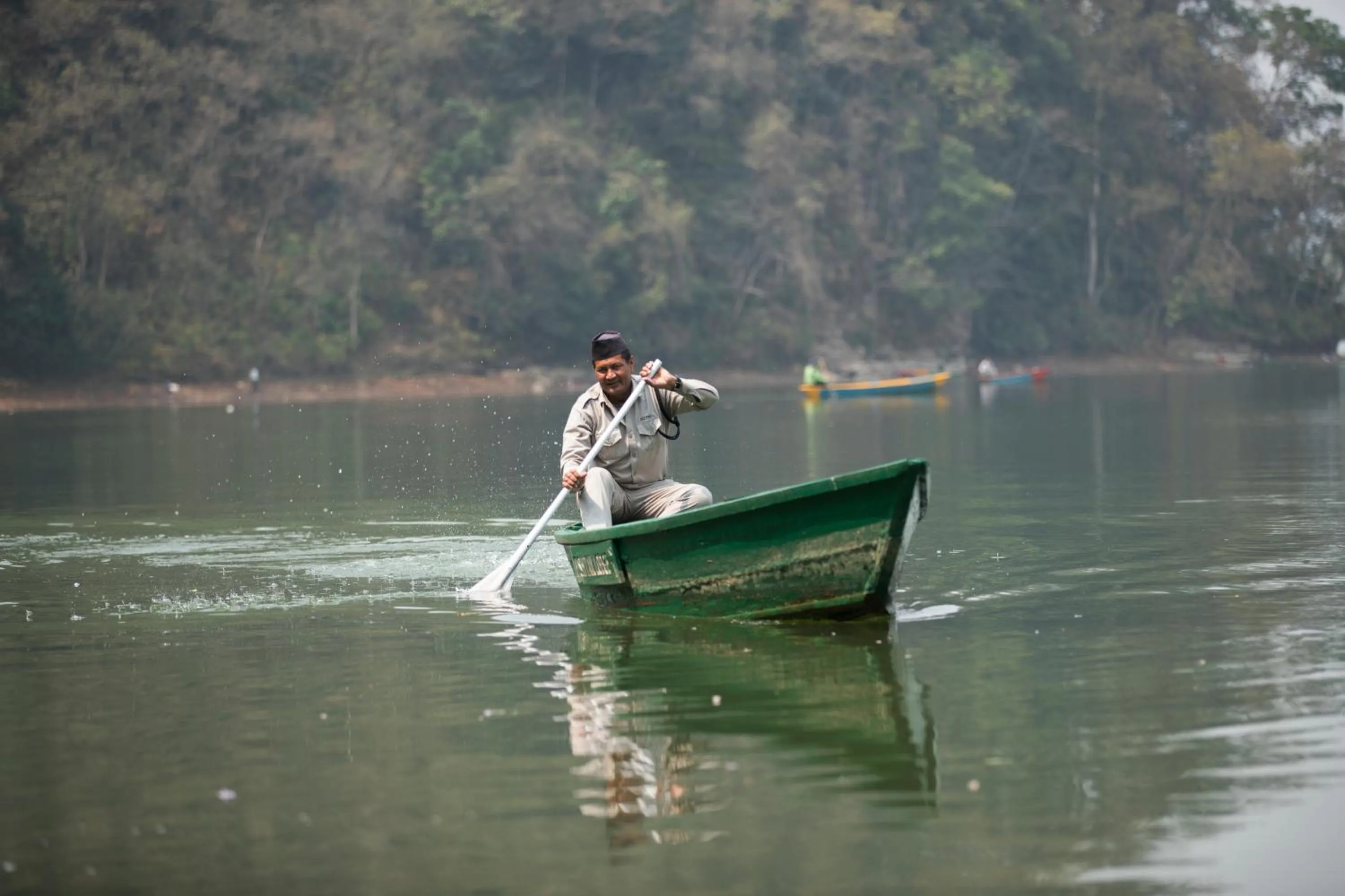 Canoeing in Fish Tail Lodge