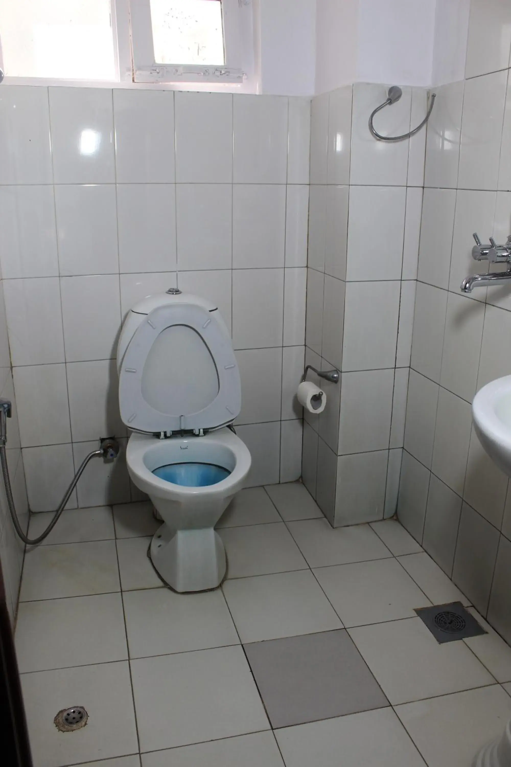 Deluxe King Room - single occupancy in Hotel Happy Home or Mudkhu Durbar Deluxe King Room - single occupancy in Hotel Happy Home or Mudkhu Durbar