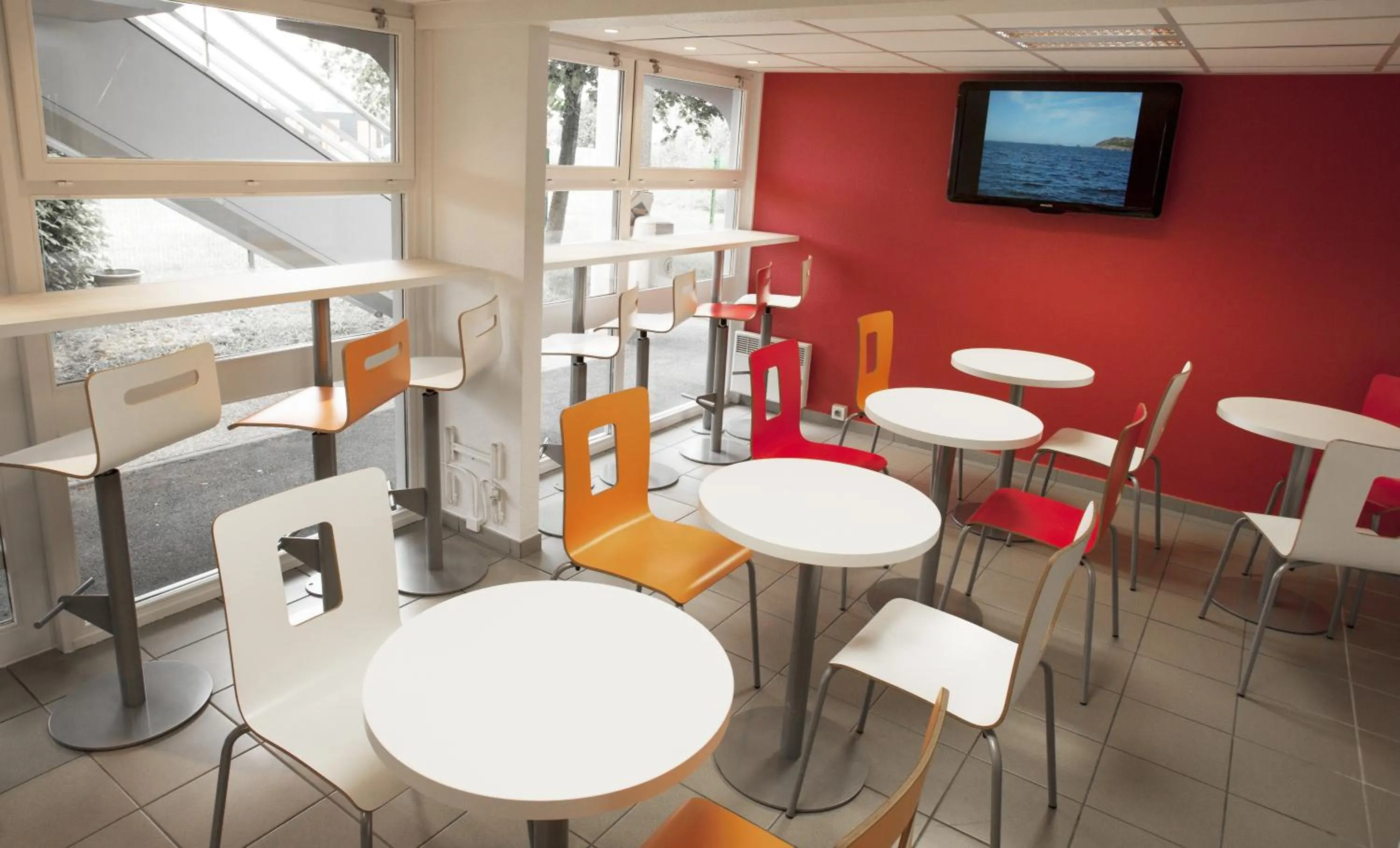 Day in Premiere Classe Orange