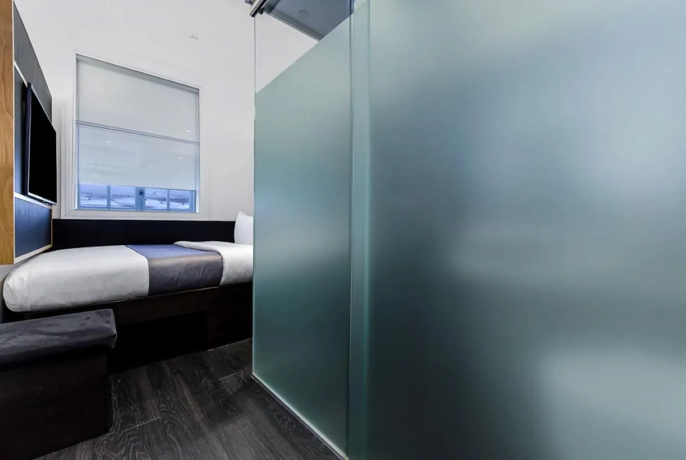 Bed in The Z Hotel Holborn