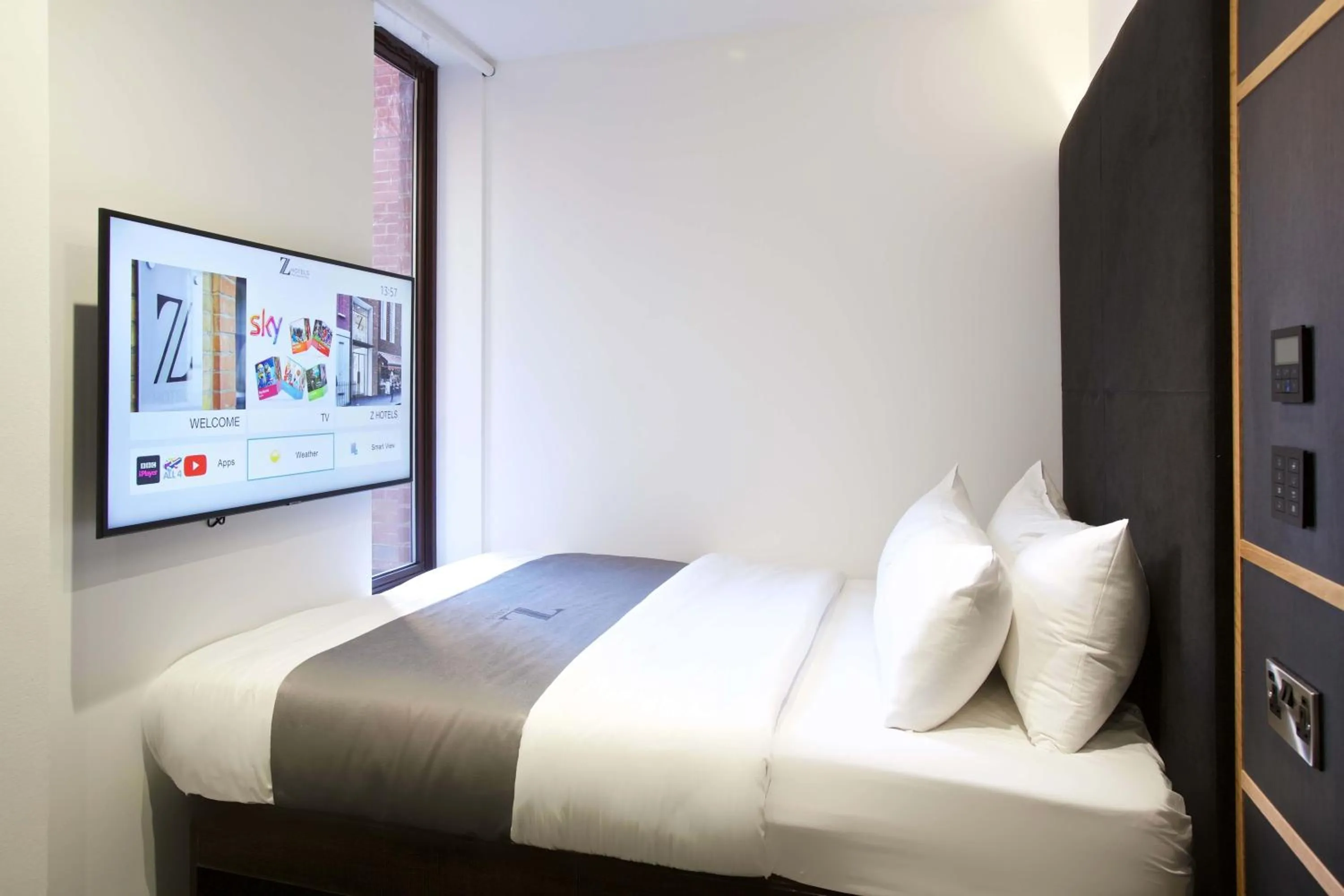 Bedroom, Bed in The Z Hotel Trafalgar