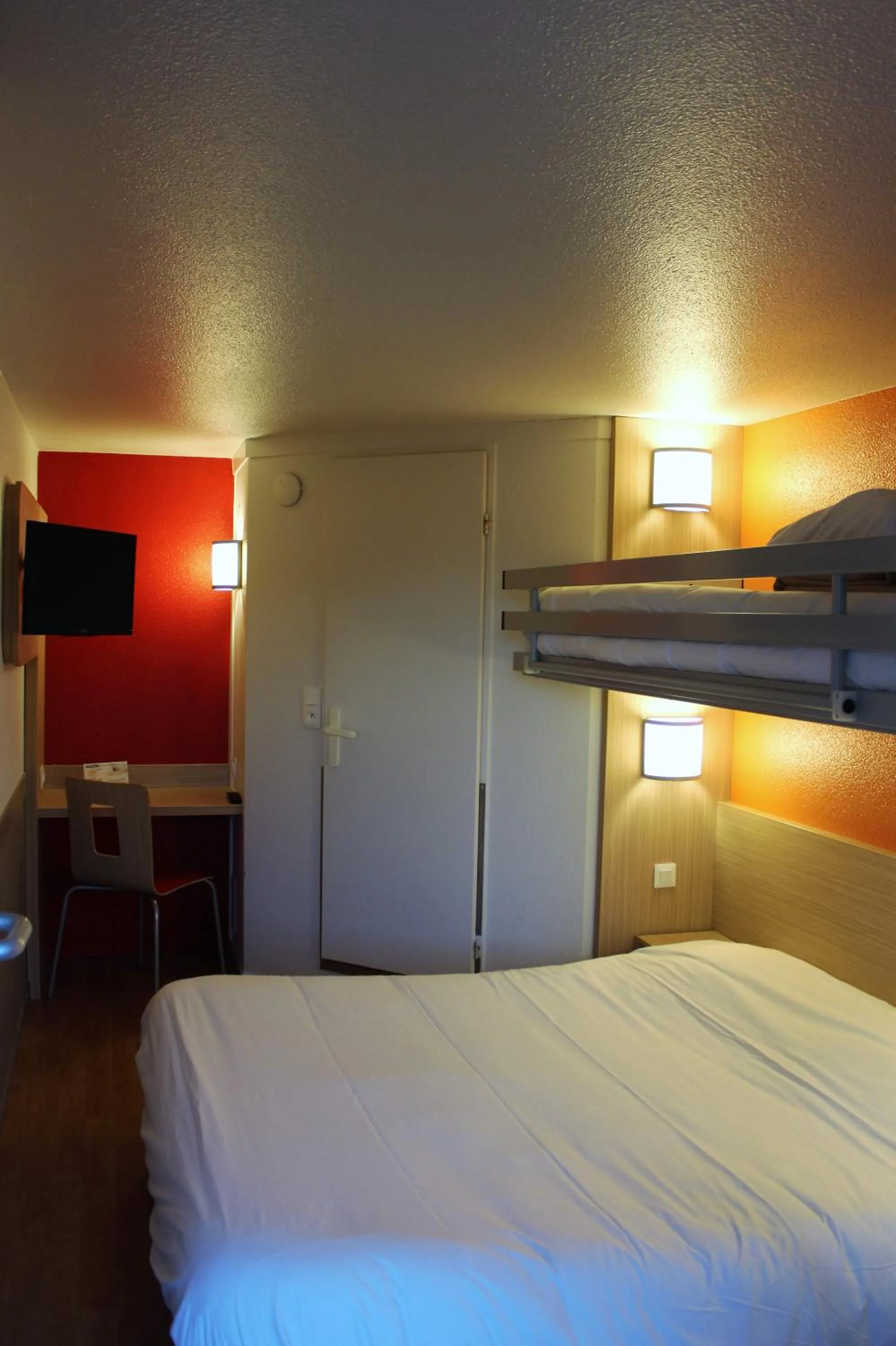 Bed in Premiere Classe St Brieuc Tregueux