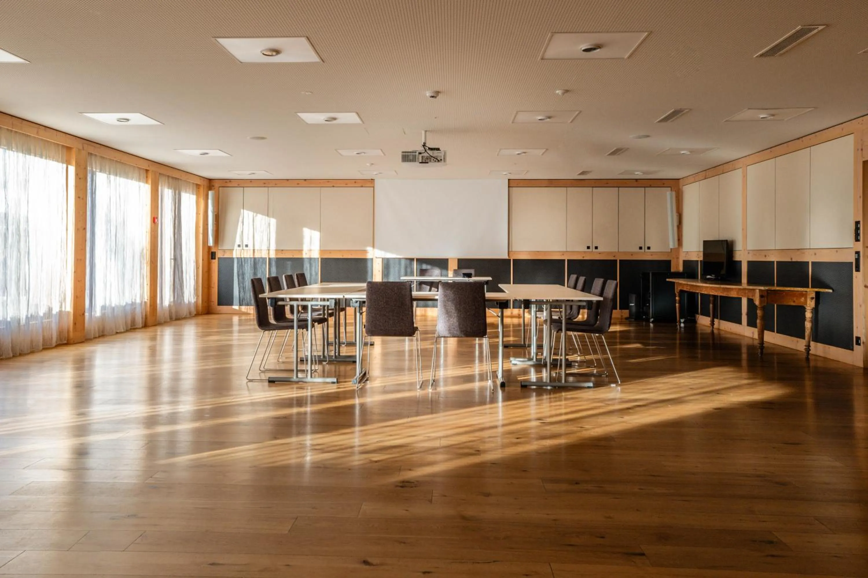 Meeting/conference room in Hotel Spitzhorn Superieur