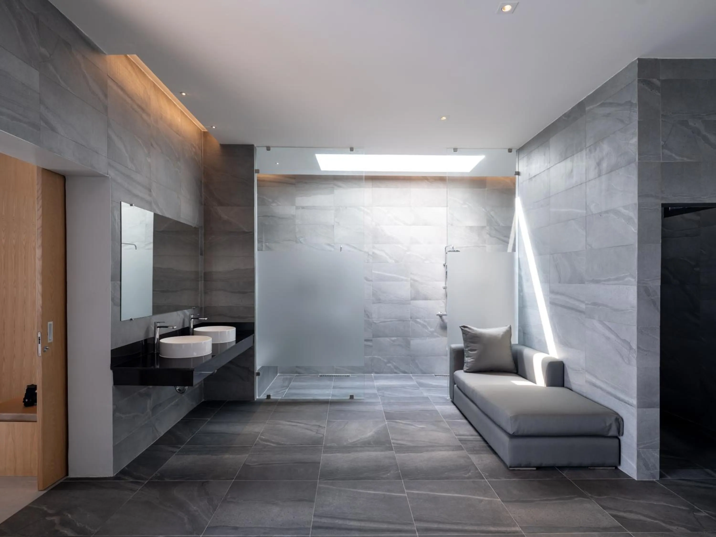 Bathroom in Sunshine Paradise Resort