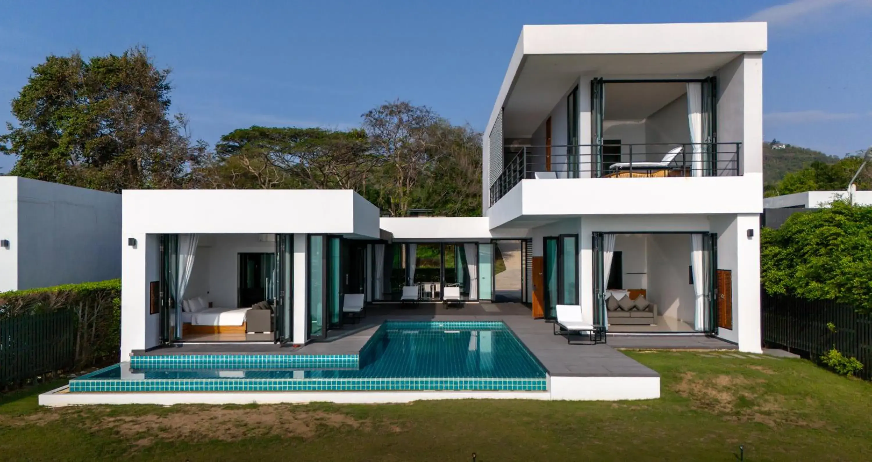 Three-Bedroom Villa with Private Pool in Sunshine Paradise Resort Three-Bedroom Villa with Private Pool in Sunshine Paradise Resort