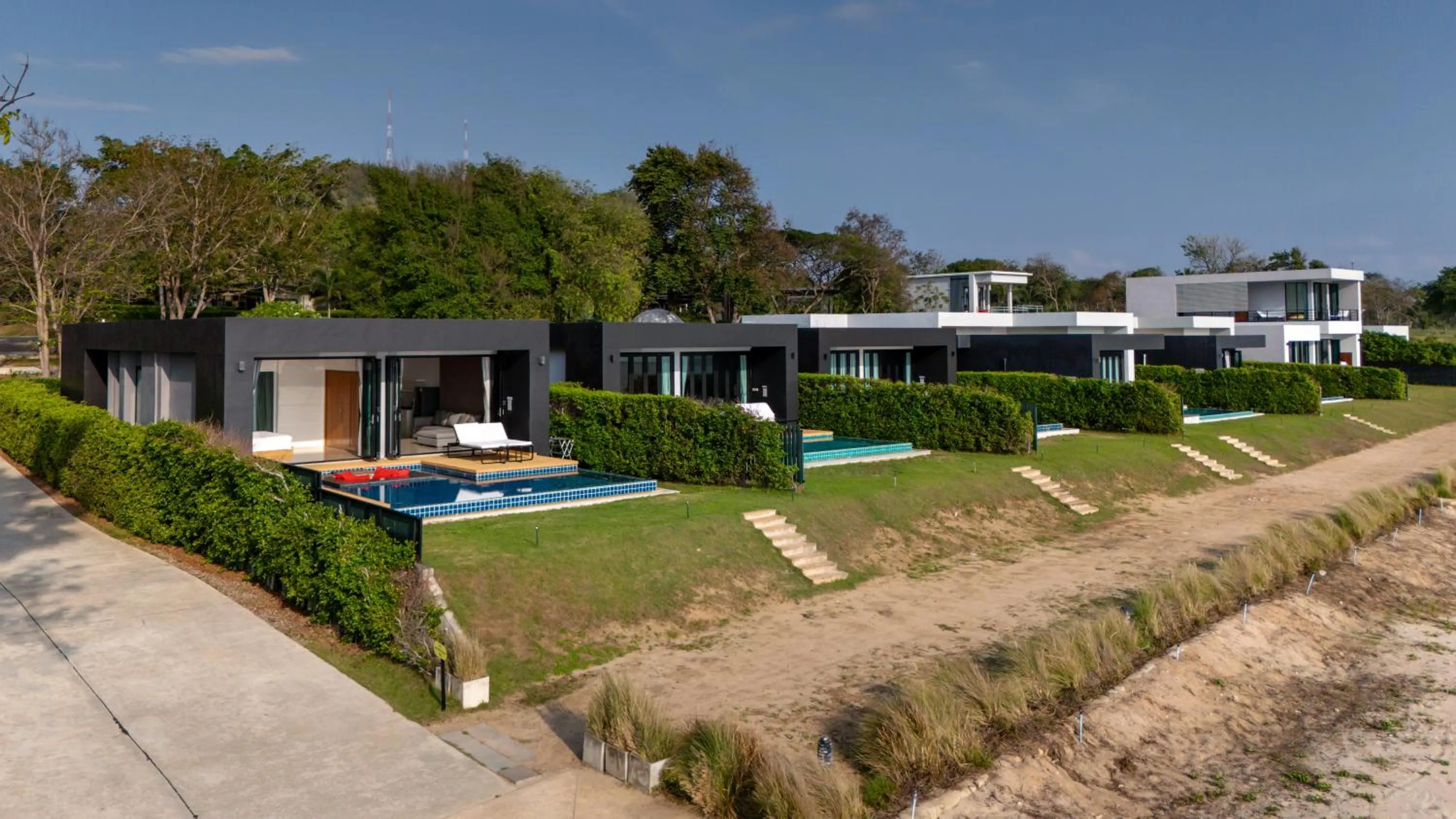 Property building in Sunshine Paradise Resort