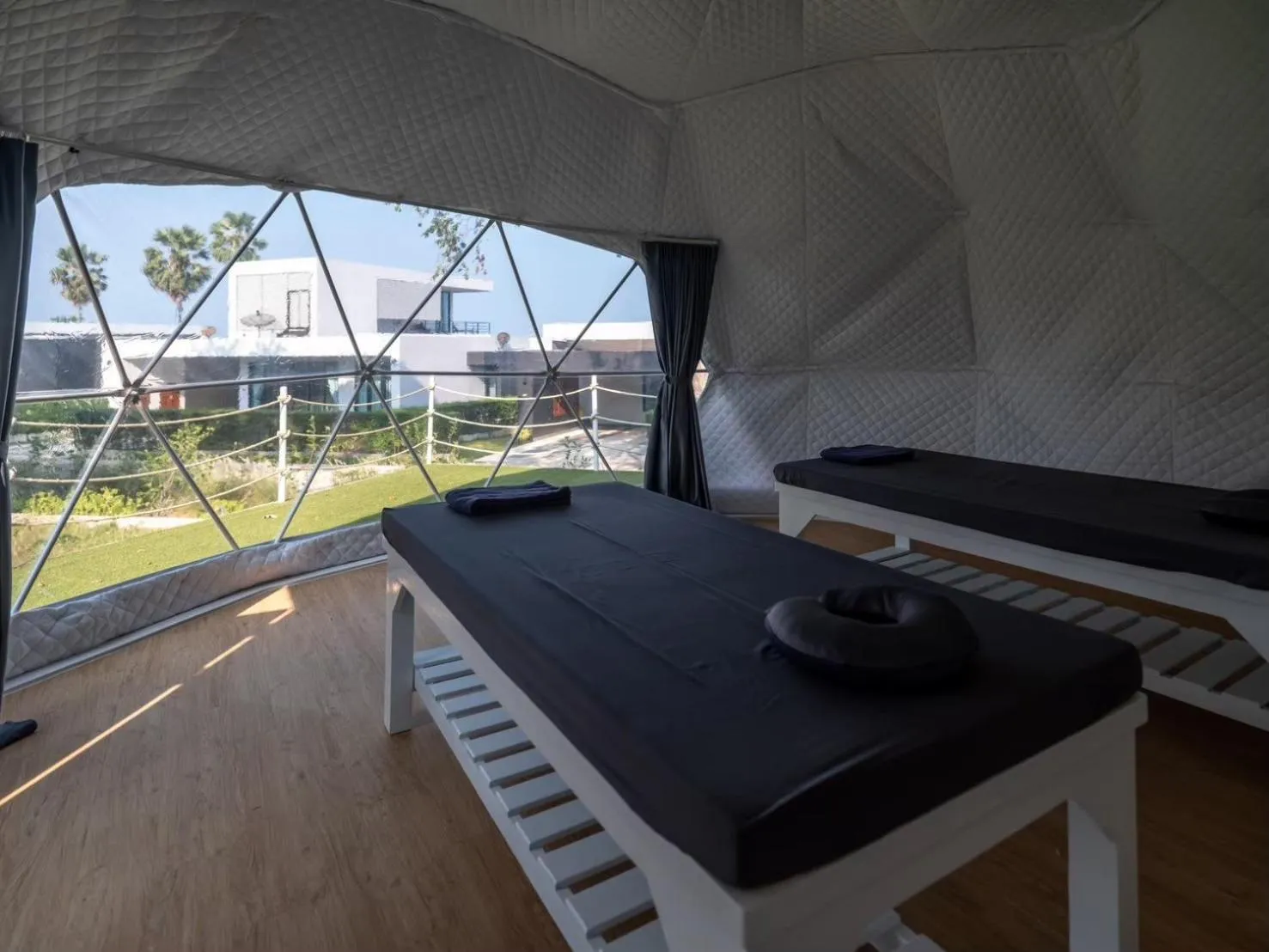 Massage in Sunshine Paradise Resort