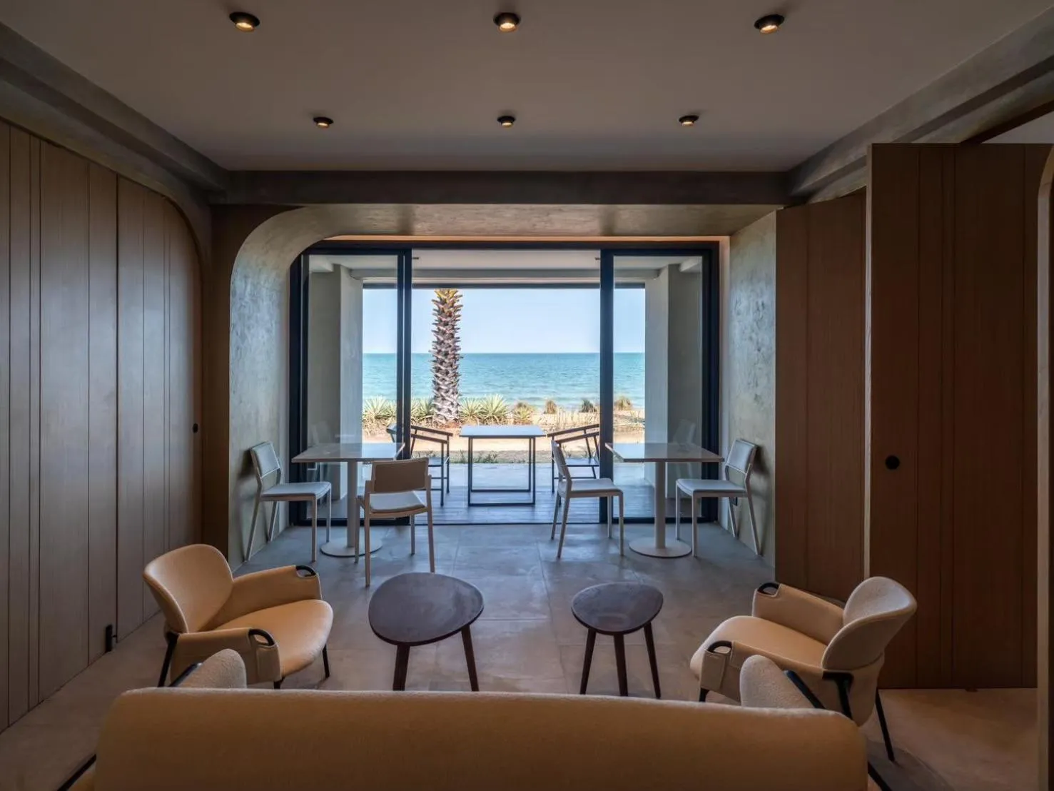 Sunshine Paradise Resort