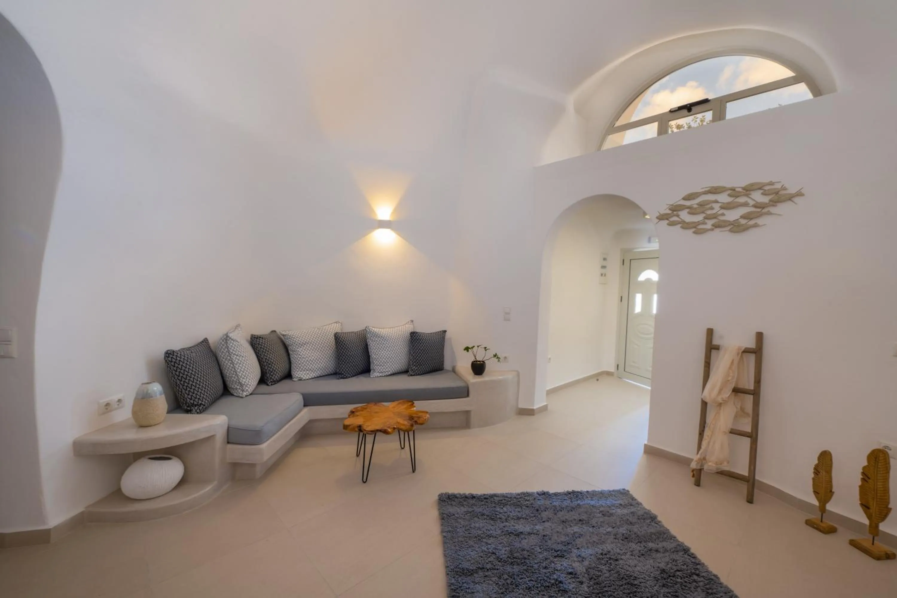 Santoterra Antigua Suites