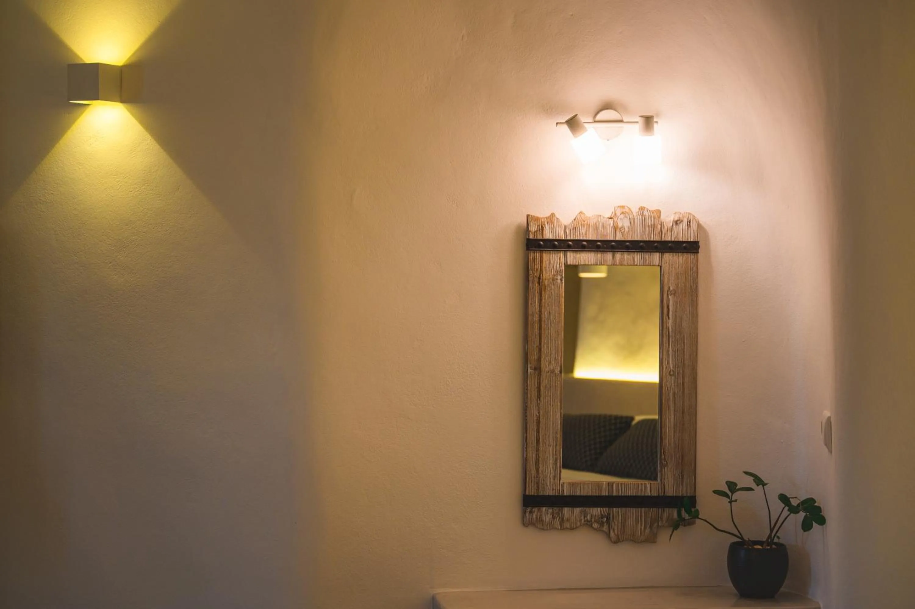 Santoterra Antigua Suites