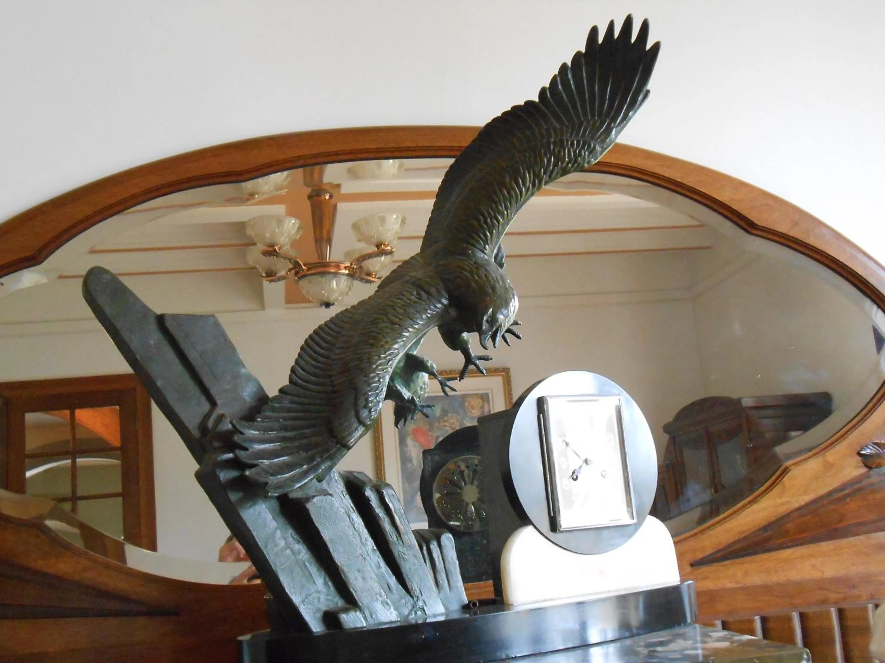 Decorative detail in La Passagere