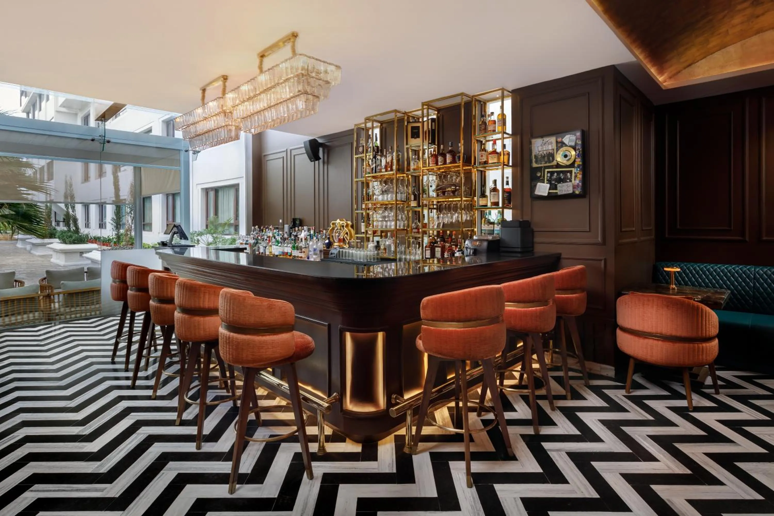 Lounge or bar in Hotel Himalaya