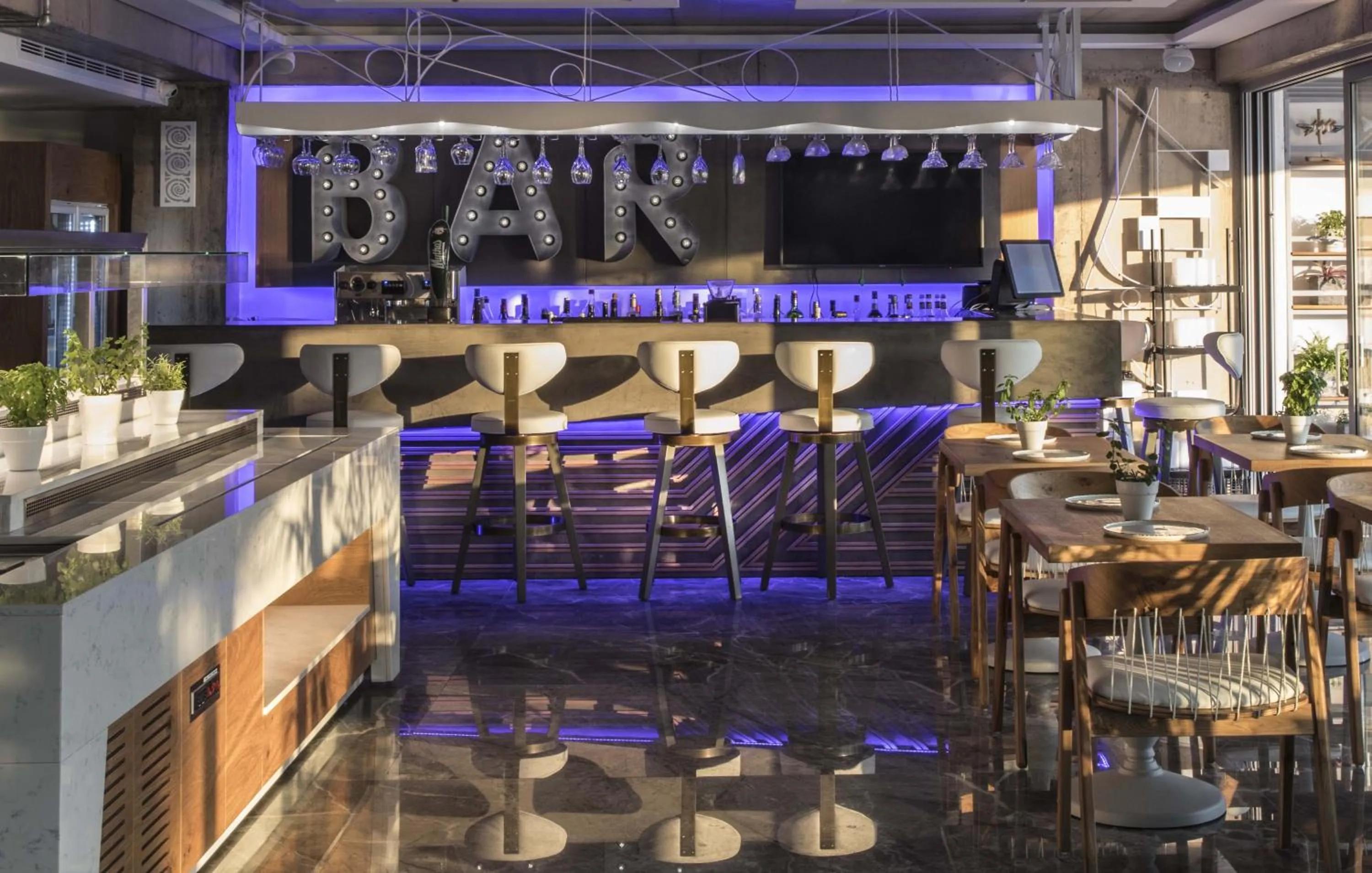 Lounge or bar in Glaros Royal Beach Hotel