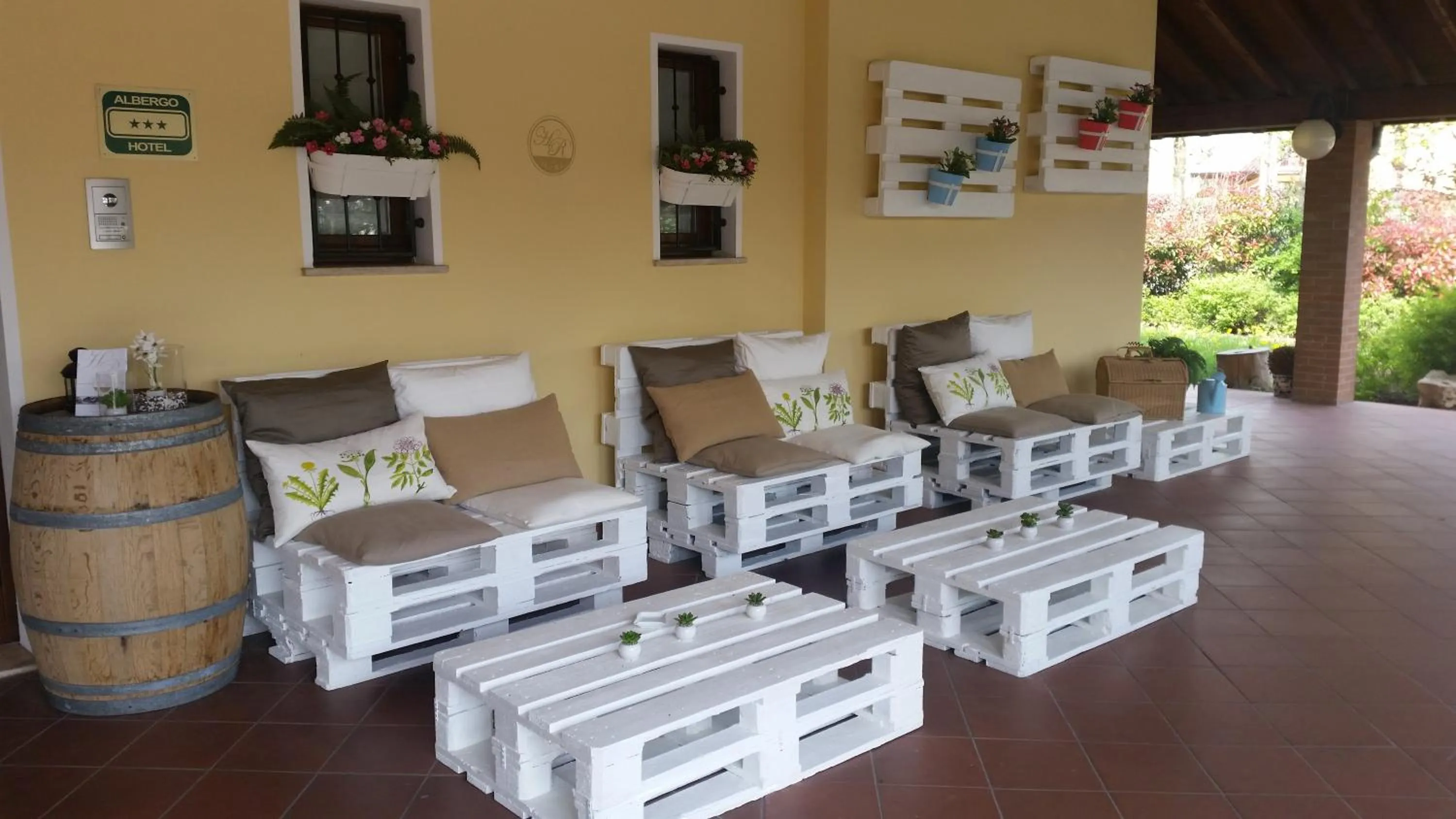 Patio in Hotel La Locanda Della Franciacorta