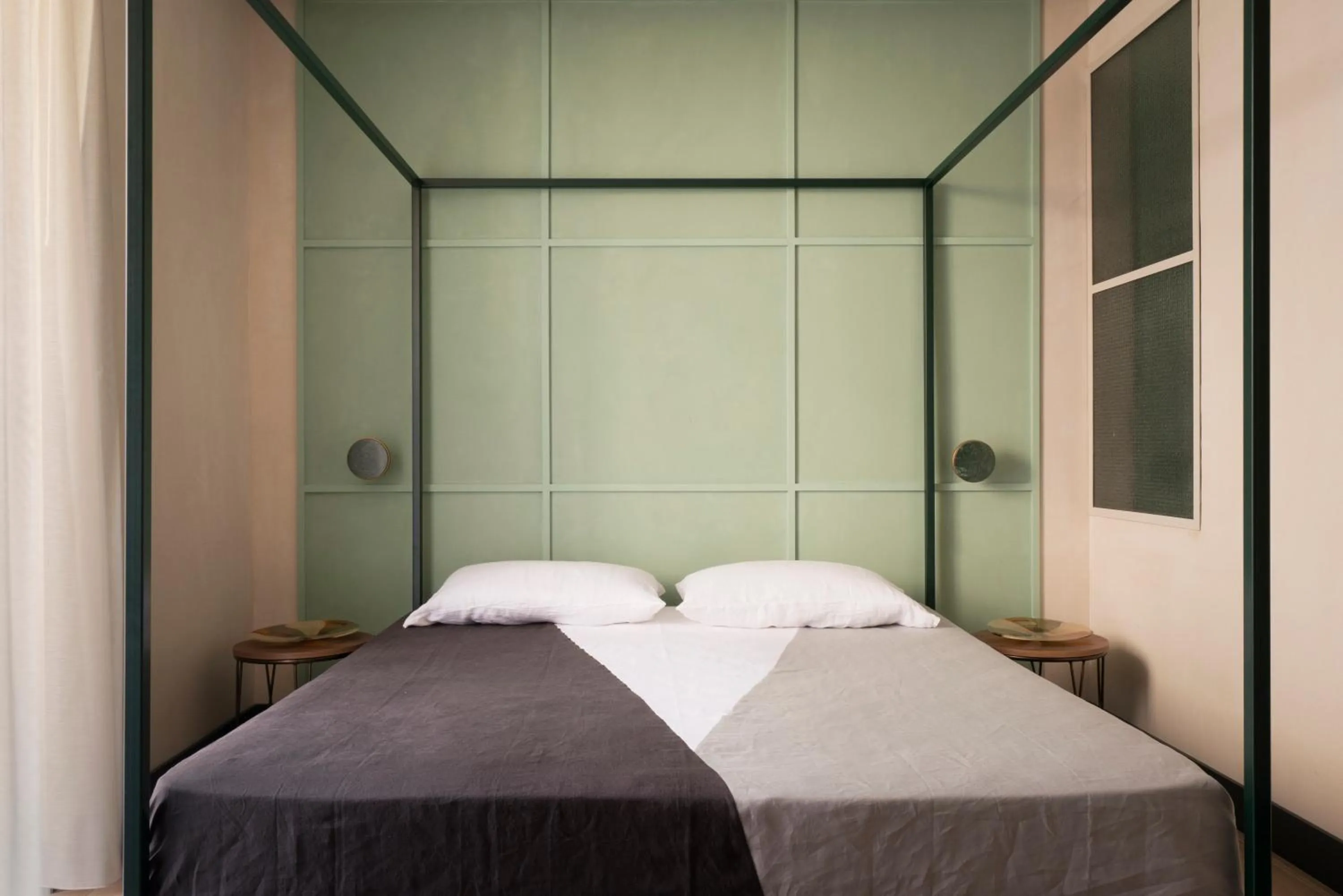 Bedroom, Bed in Casa Pacifico Napoli