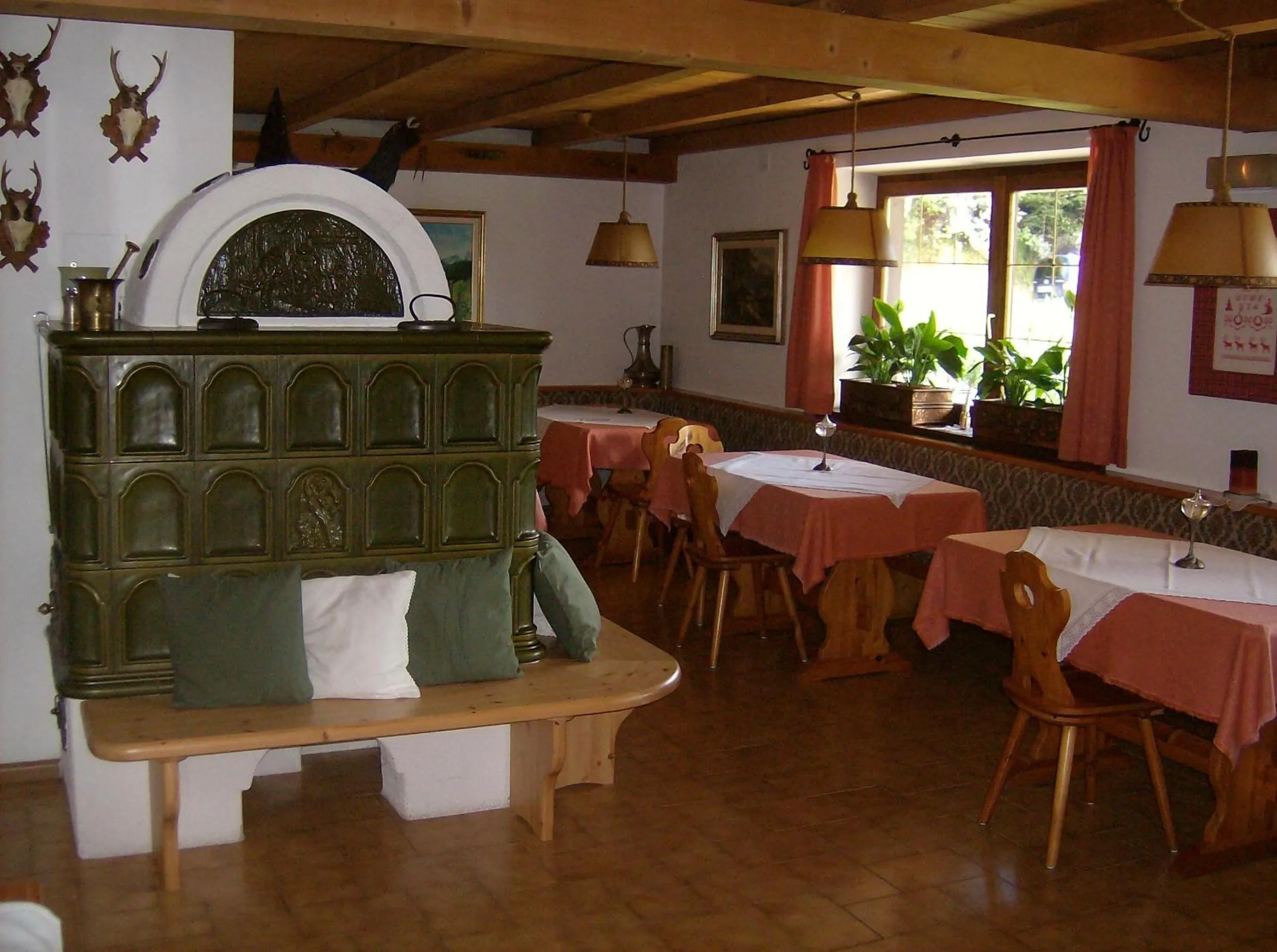 Restaurant/places to eat in B&B Seppi