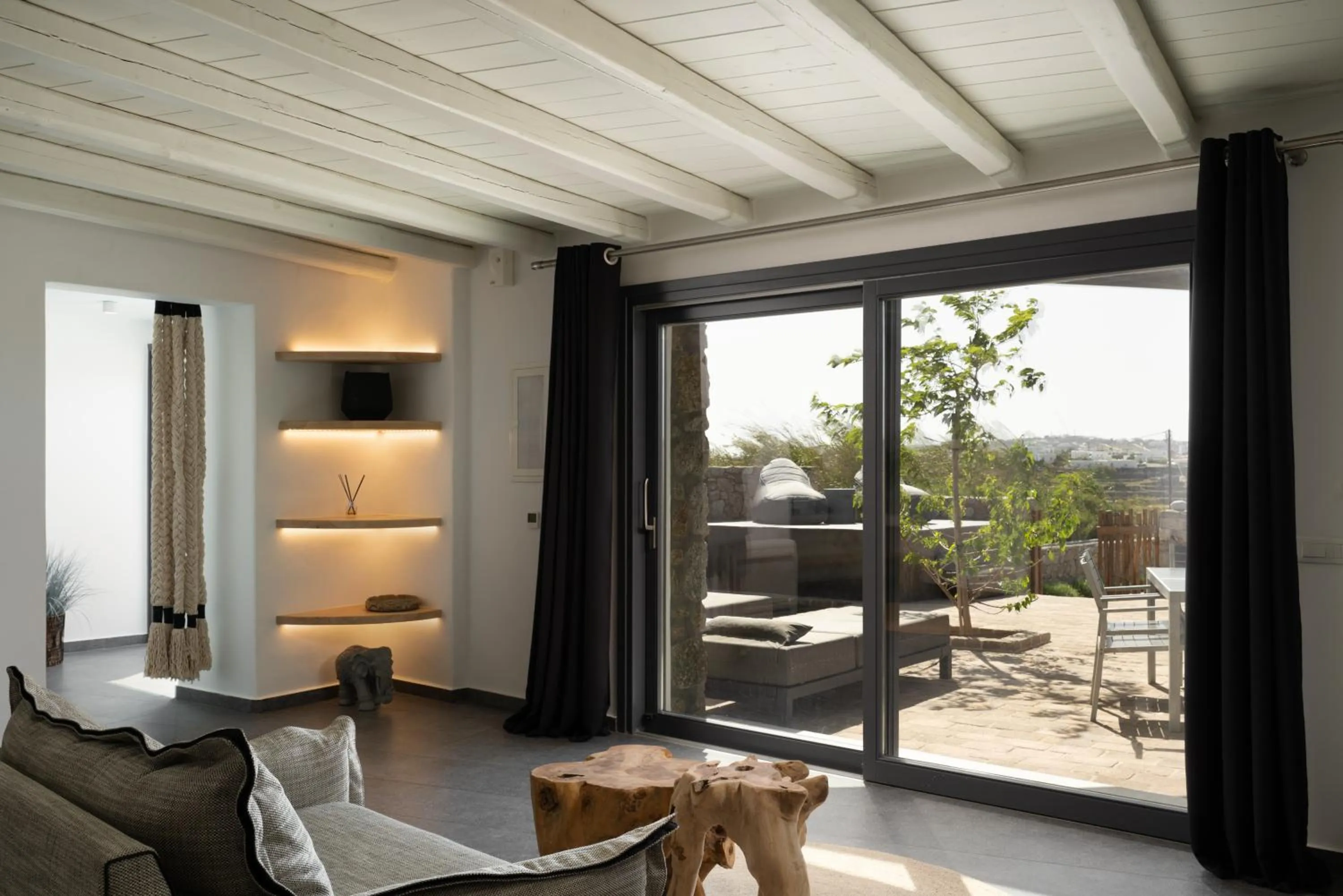 Shower in Ikies of Mykonos