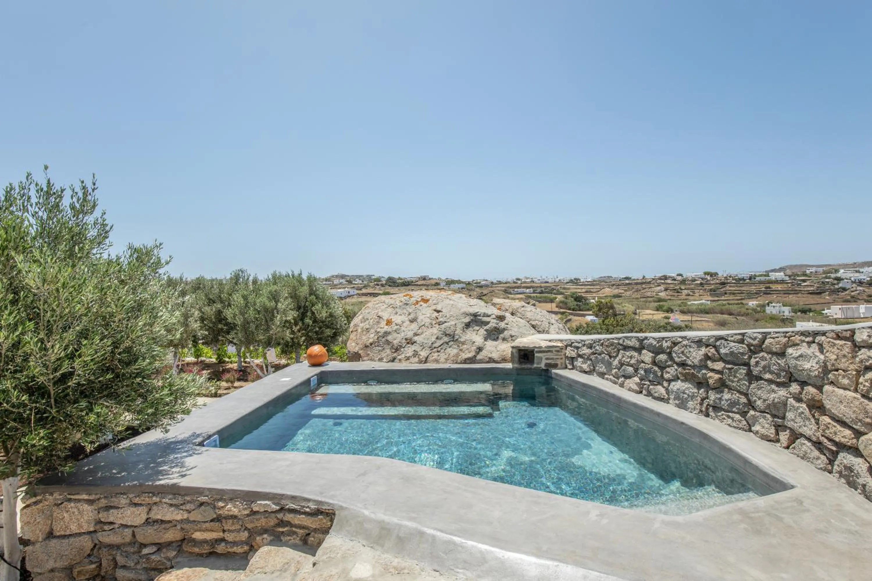 Pool view in Ikies of Mykonos