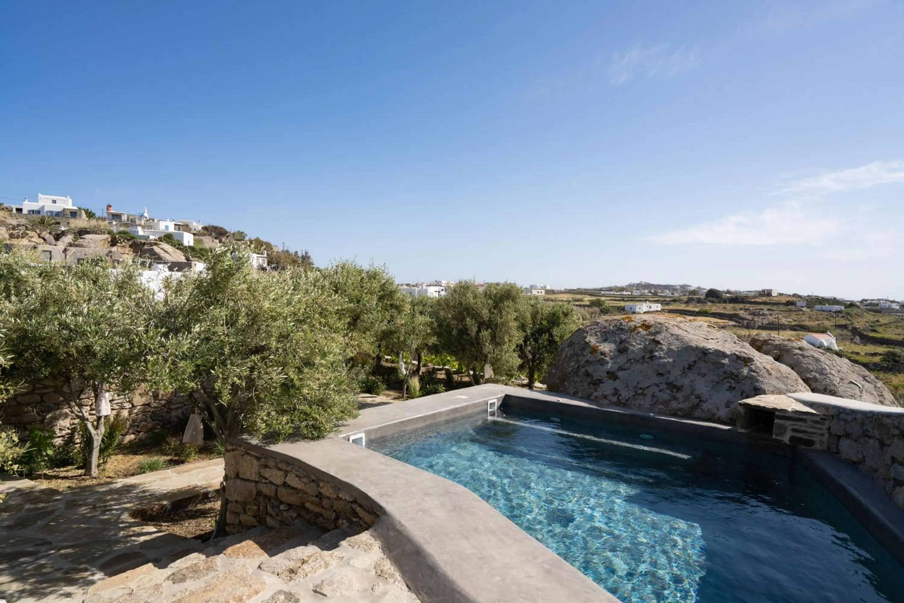 Swimming pool in Ikies of Mykonos