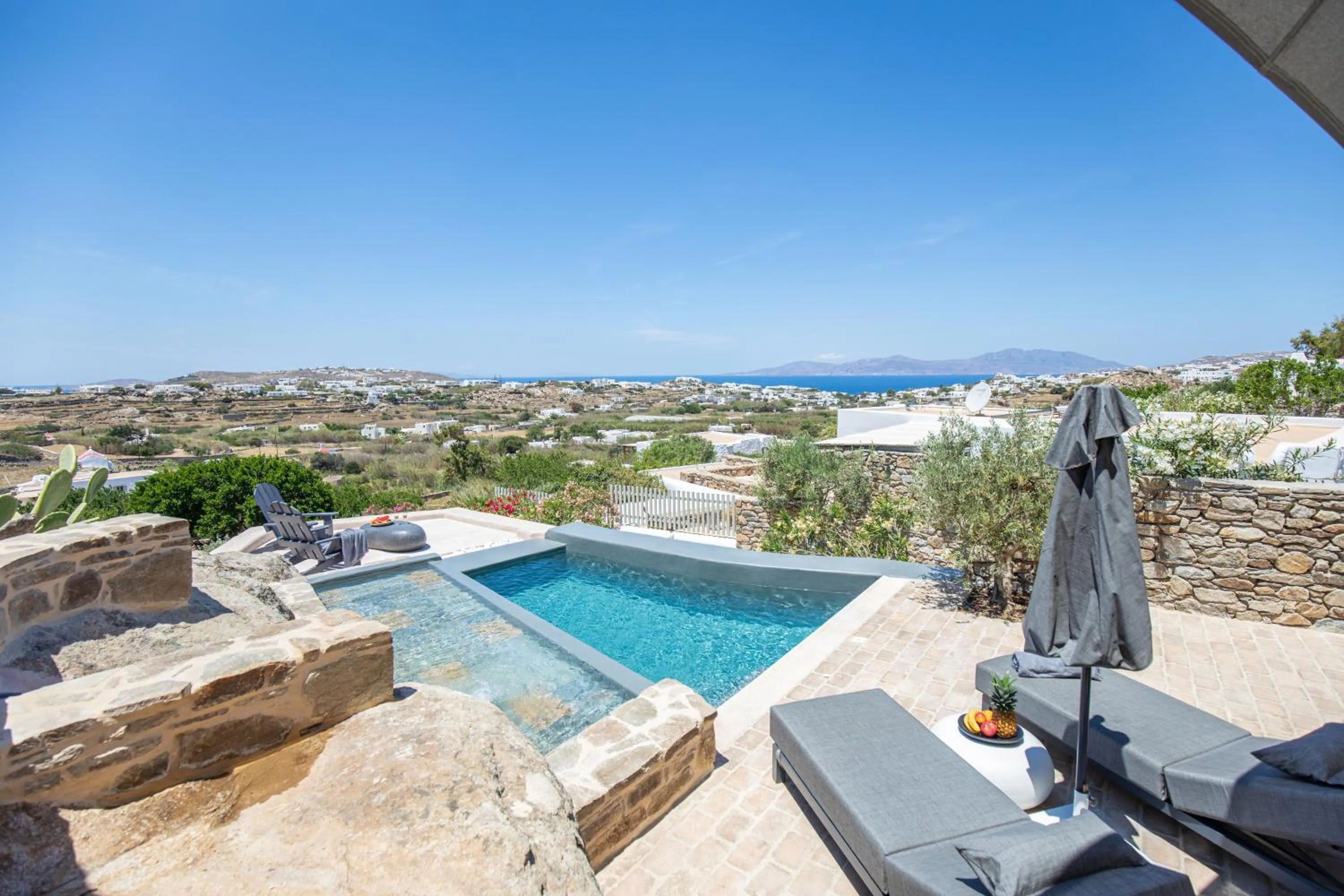 Pool view in Ikies of Mykonos