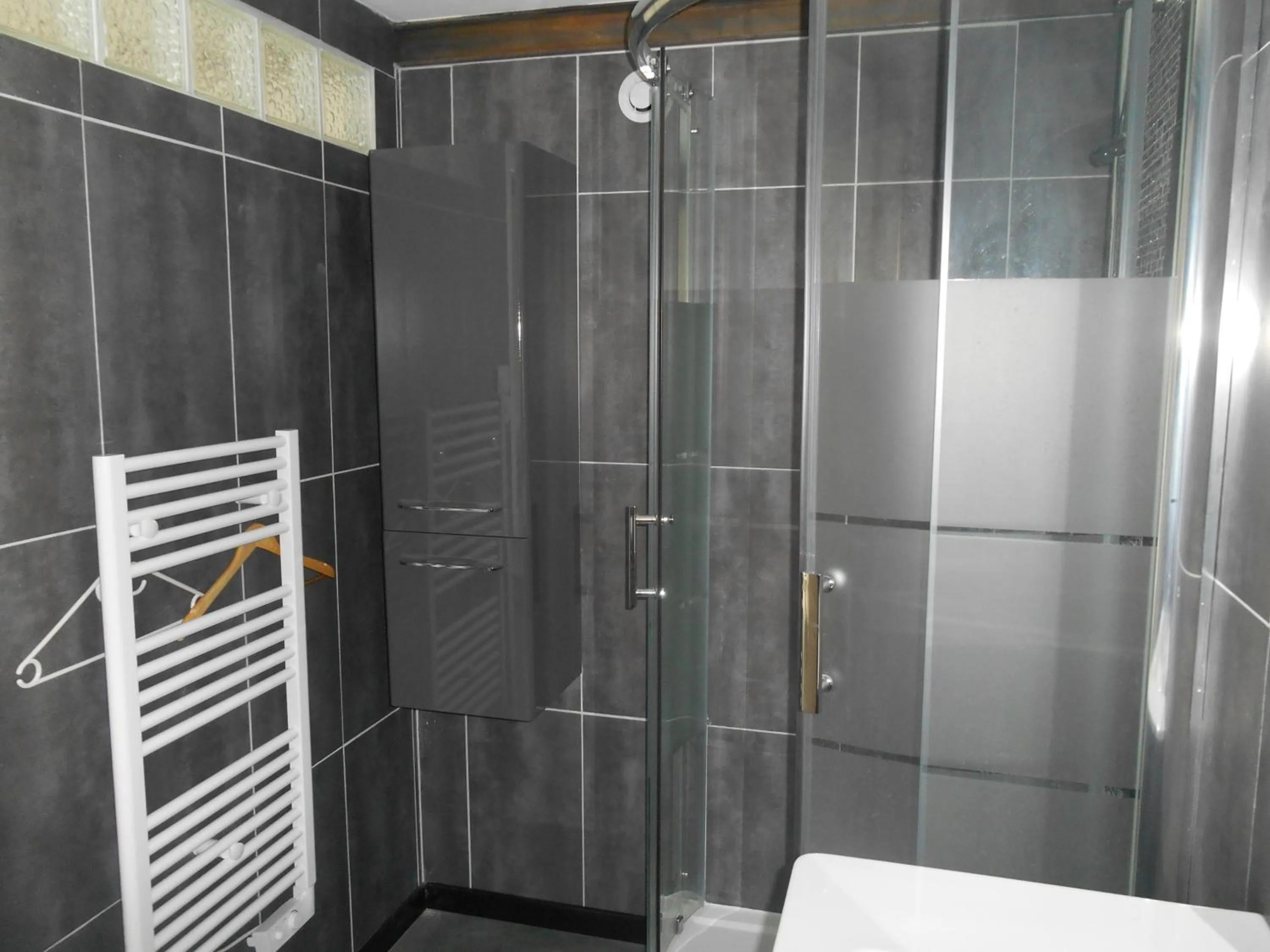 Shower in CosyStudio Site du Futuroscope